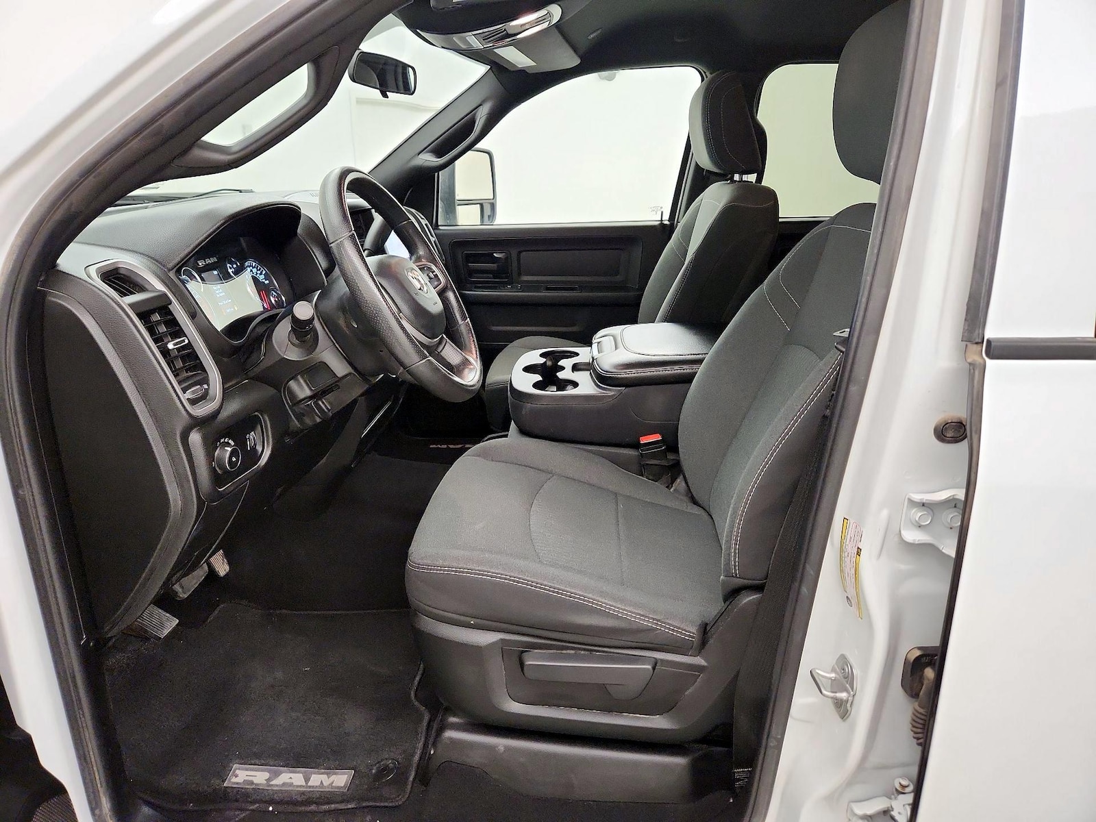 2024 RAM Ram 3500 Pickup Tradesman - Photo 12