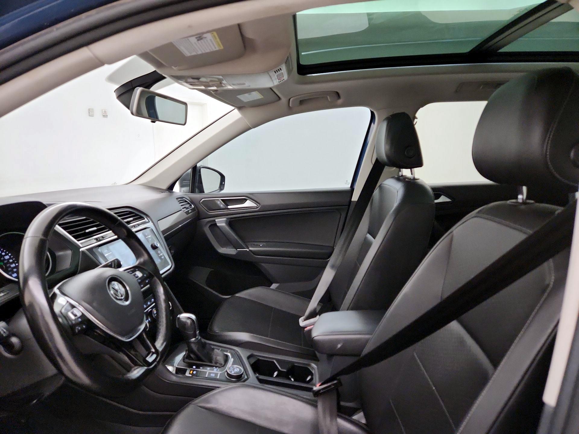Thumbnail: 2018 Volkswagen Tiguan - 20