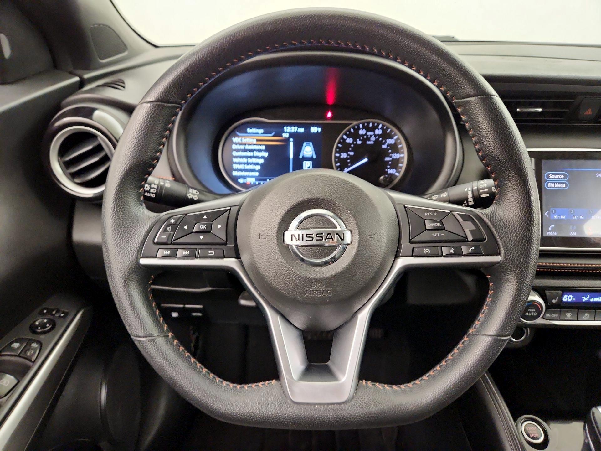 Thumbnail: 2020 Nissan Kicks - 10