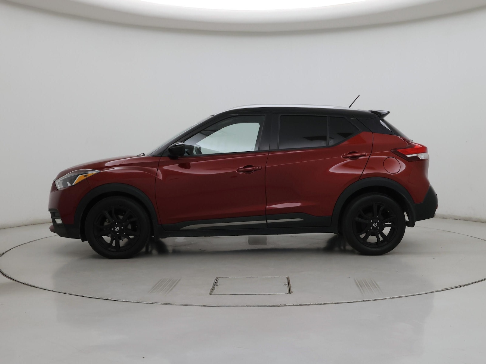 2020 Nissan Kicks SR - Photo 4