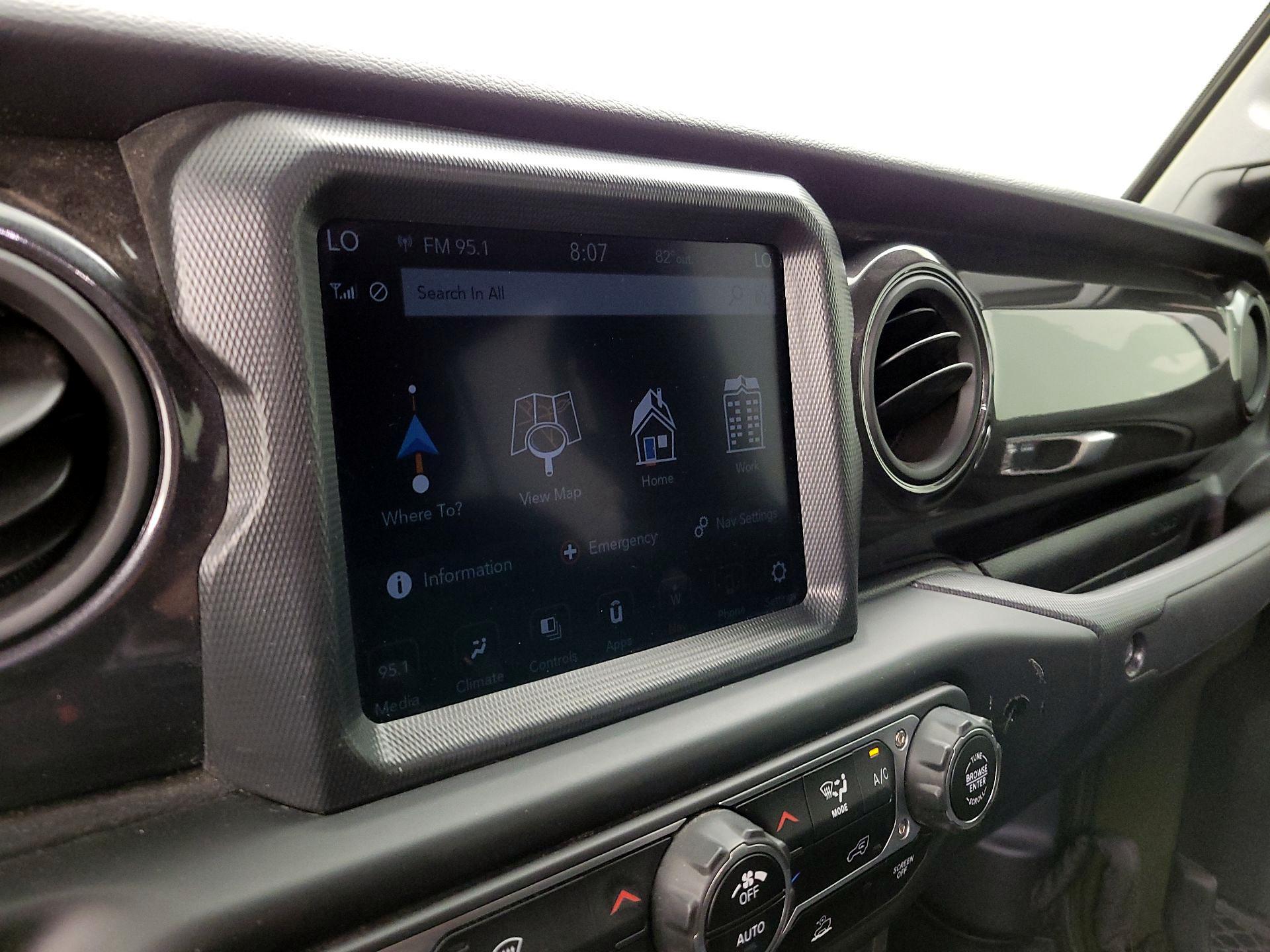 Thumbnail: 2022 Jeep Gladiator - 14