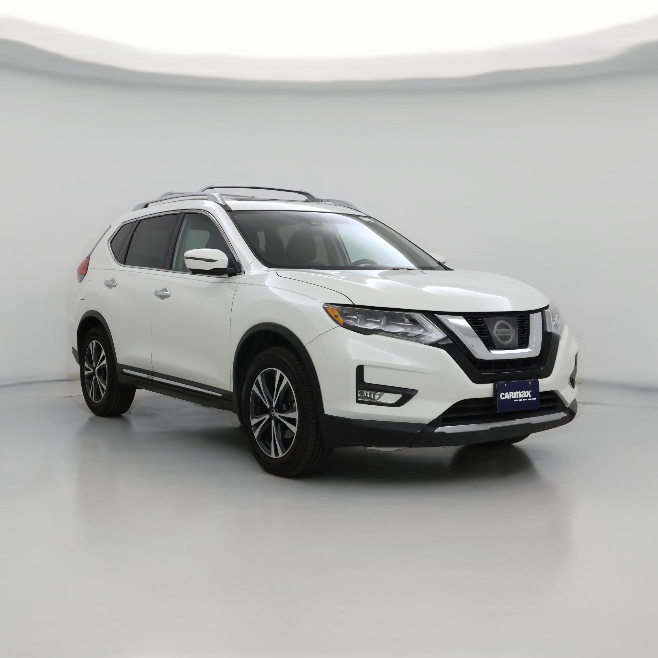 Thumbnail: 2017 Nissan Rogue - 1