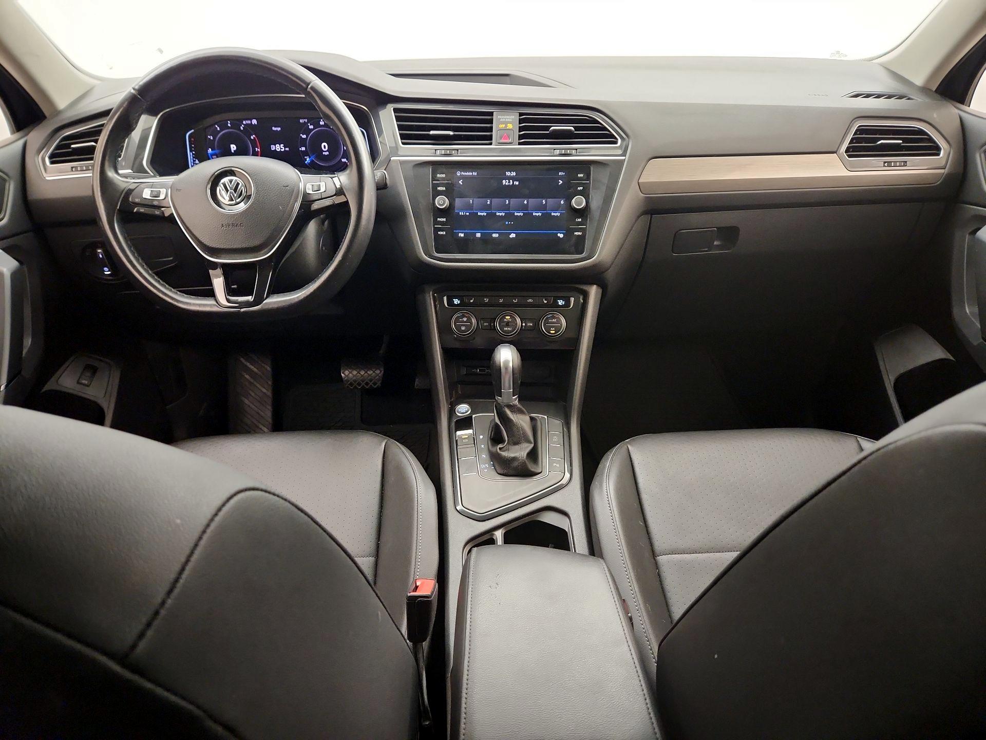 Thumbnail: 2019 Volkswagen Tiguan - 9