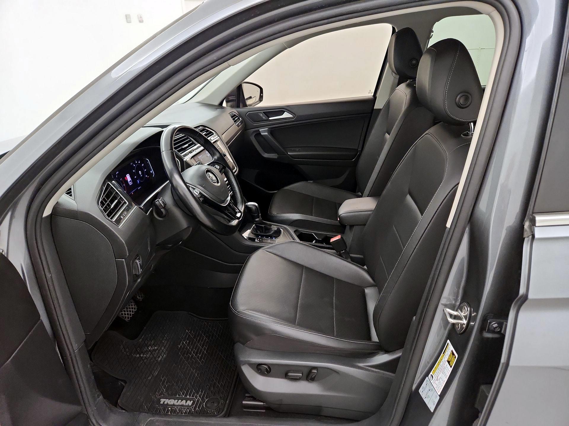 Thumbnail: 2019 Volkswagen Tiguan - 11