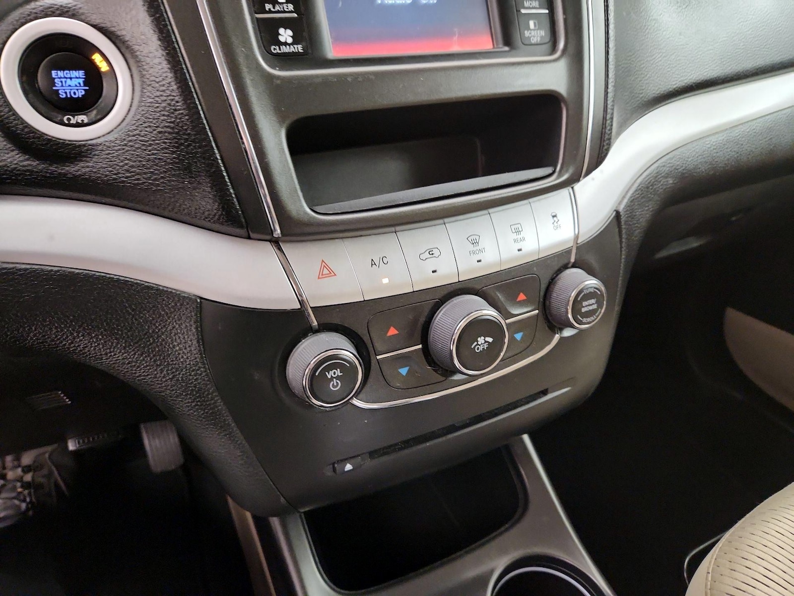 2020 Dodge Journey SE - Photo 17