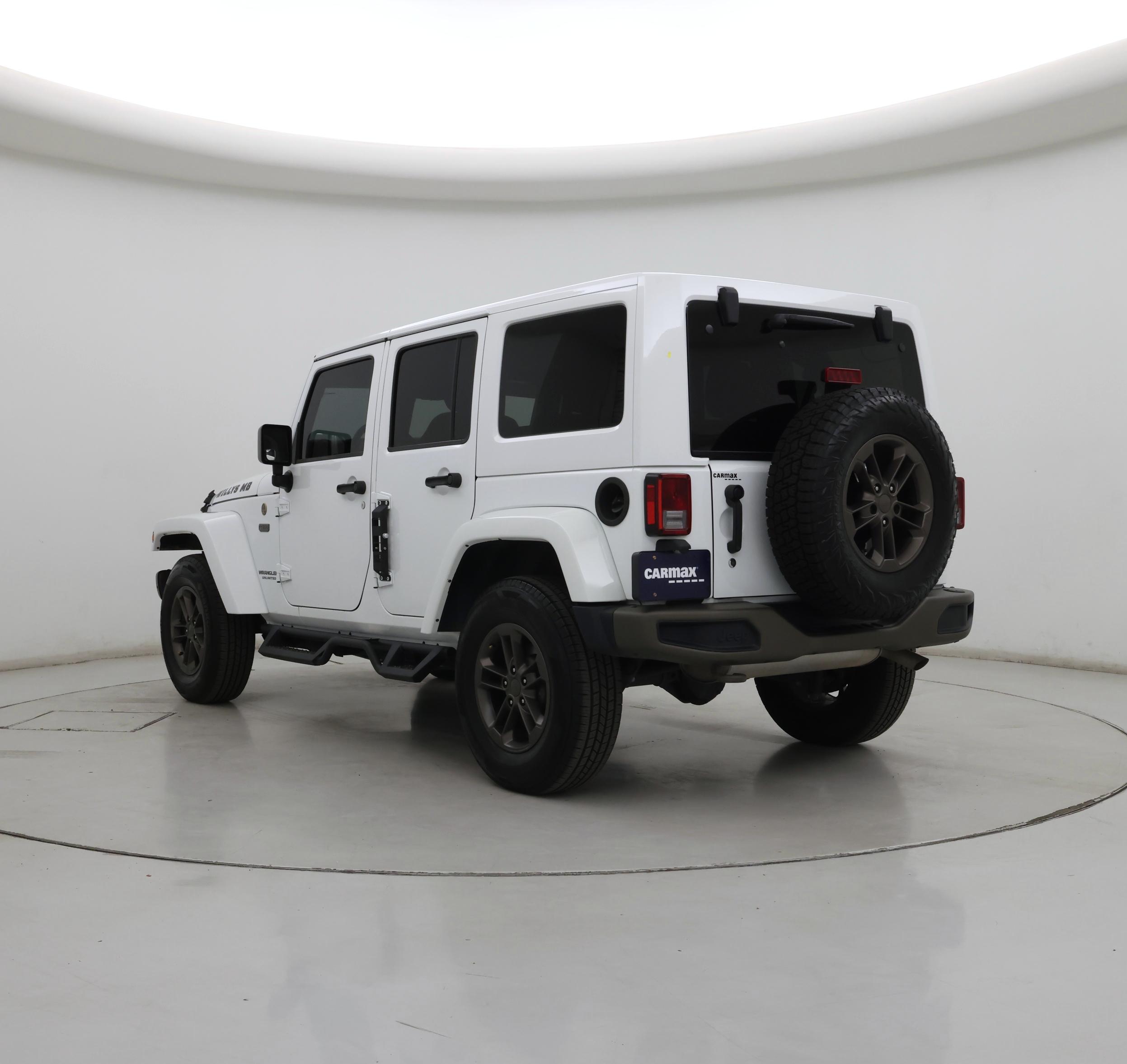 Thumbnail: 2016 Jeep Wrangler - 2
