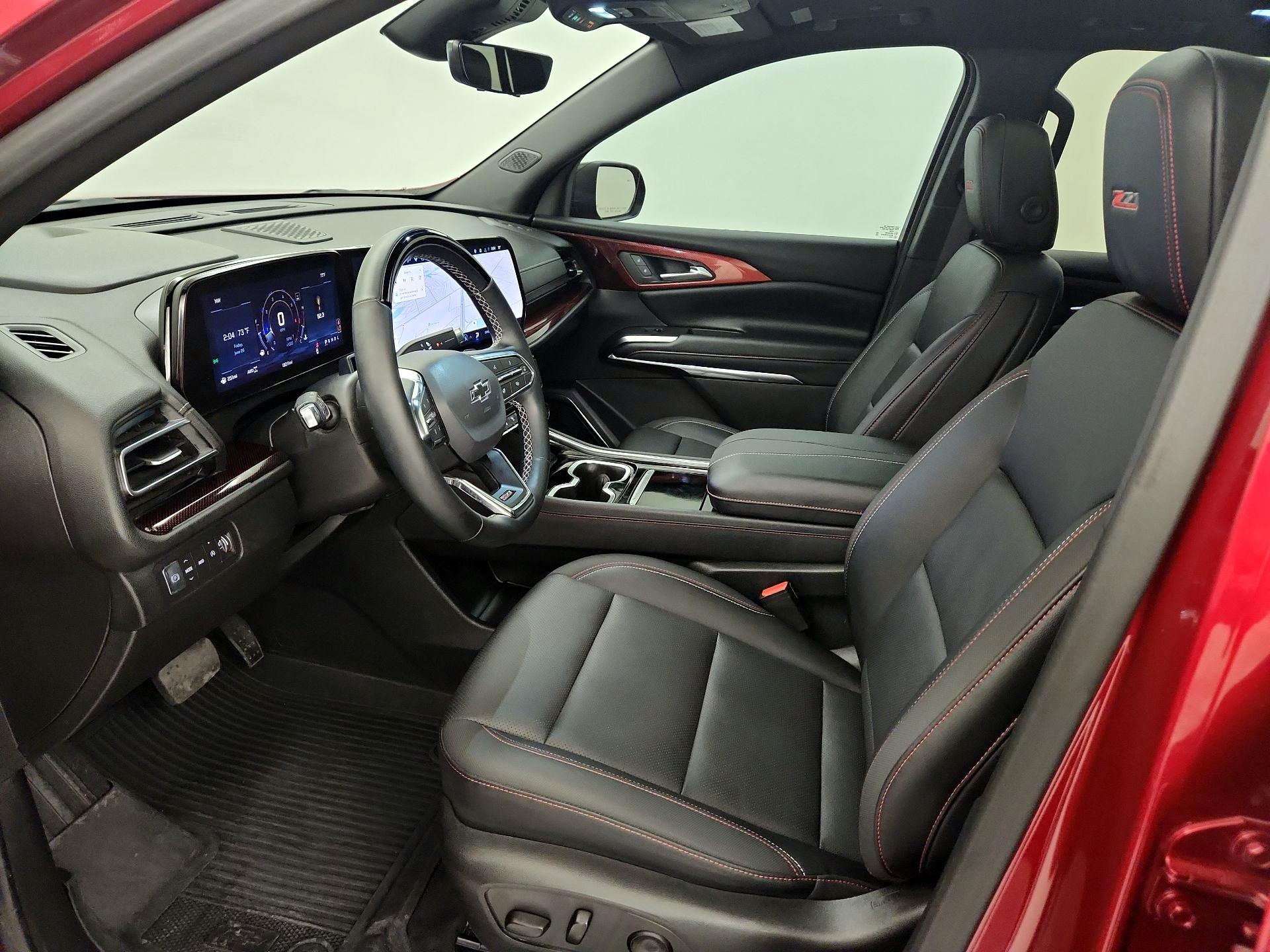 Thumbnail: 2025 Chevrolet Traverse - 11