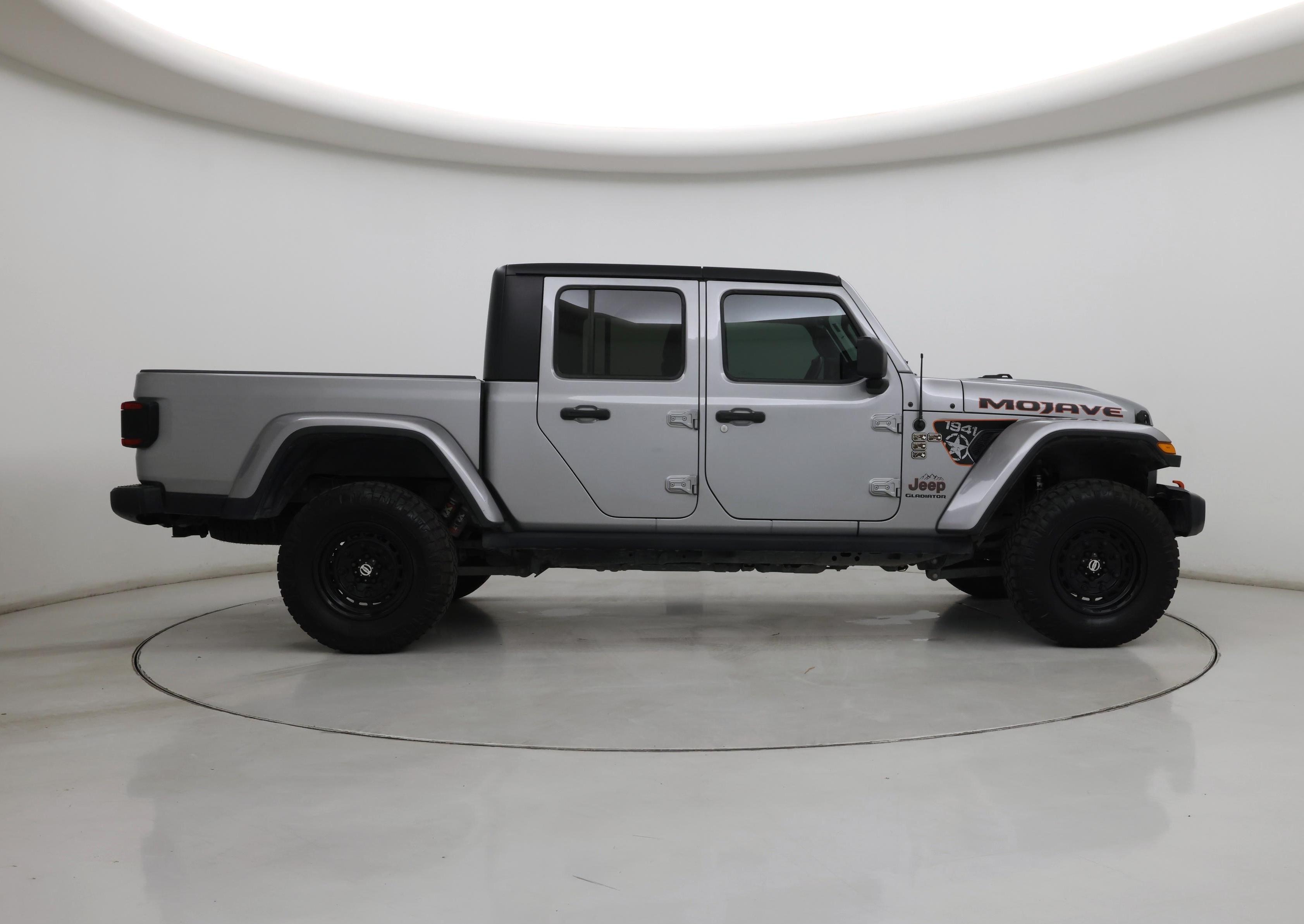 Thumbnail: 2021 Jeep Gladiator - 7