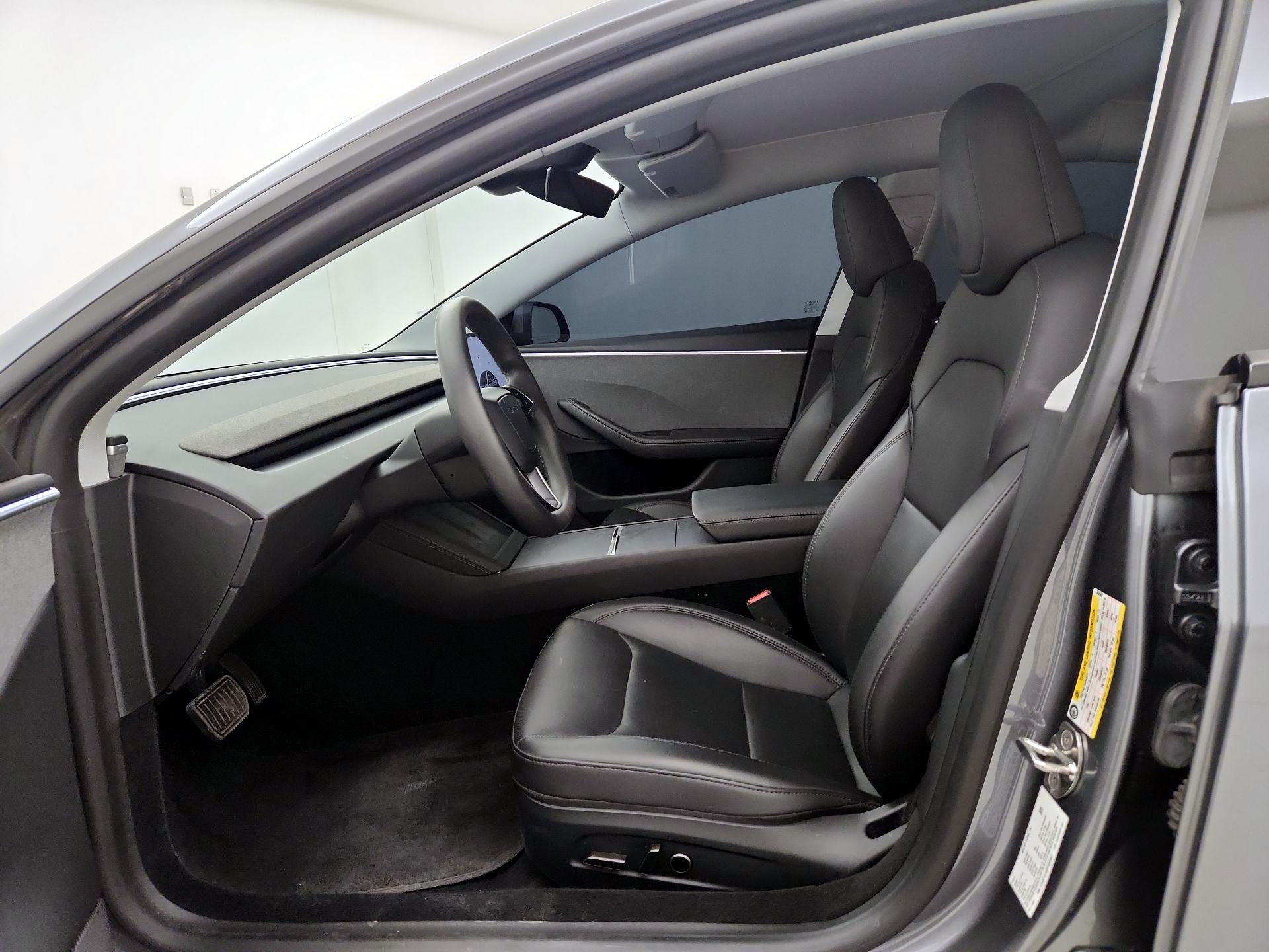 Thumbnail: 2024 Tesla Model 3 - 11