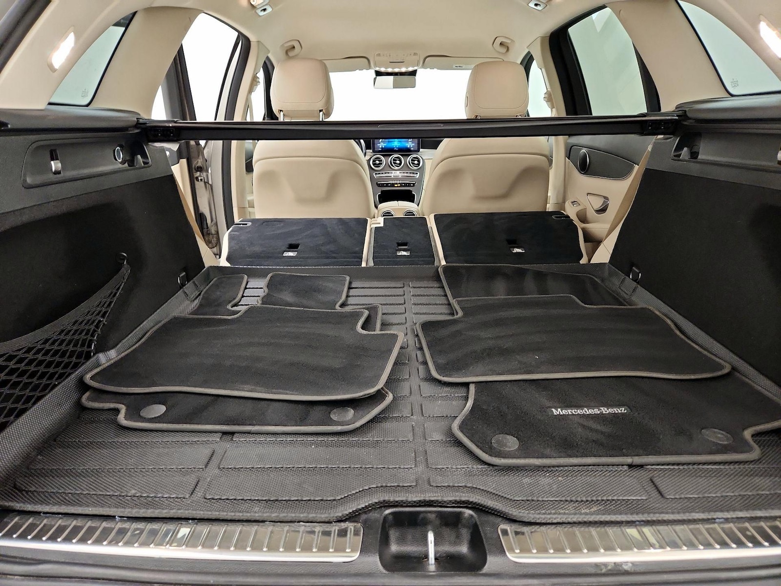 2022 Mercedes-Benz GLC GLC300 - Photo 22