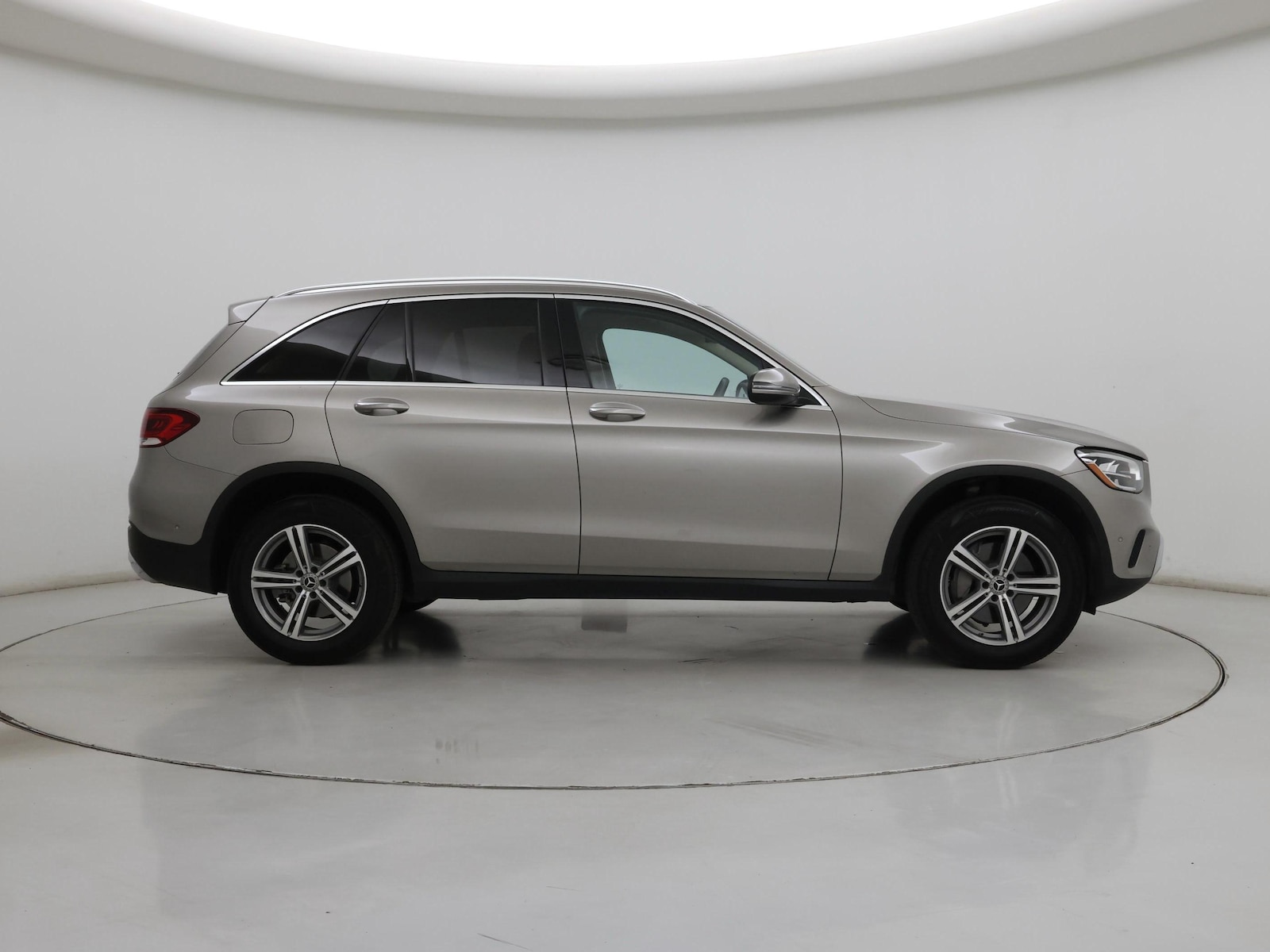 2022 Mercedes-Benz GLC GLC300 - Photo 8