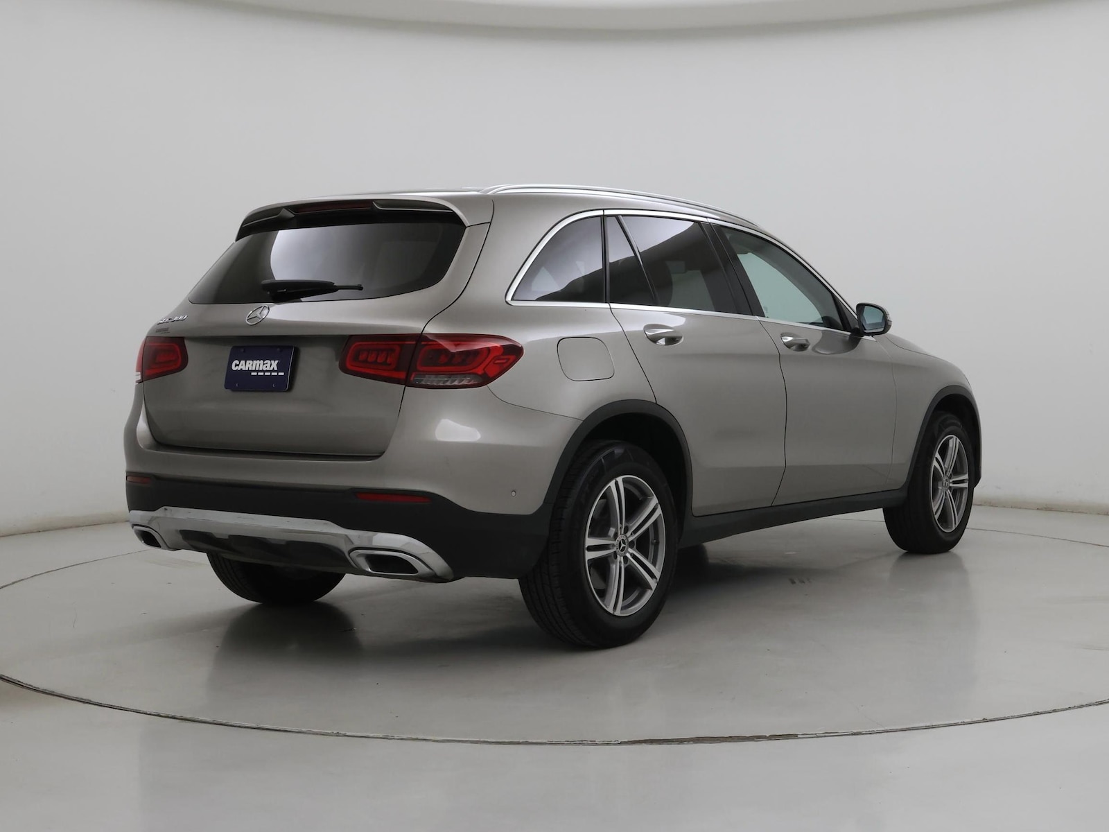 2022 Mercedes-Benz GLC GLC300 - Photo 9
