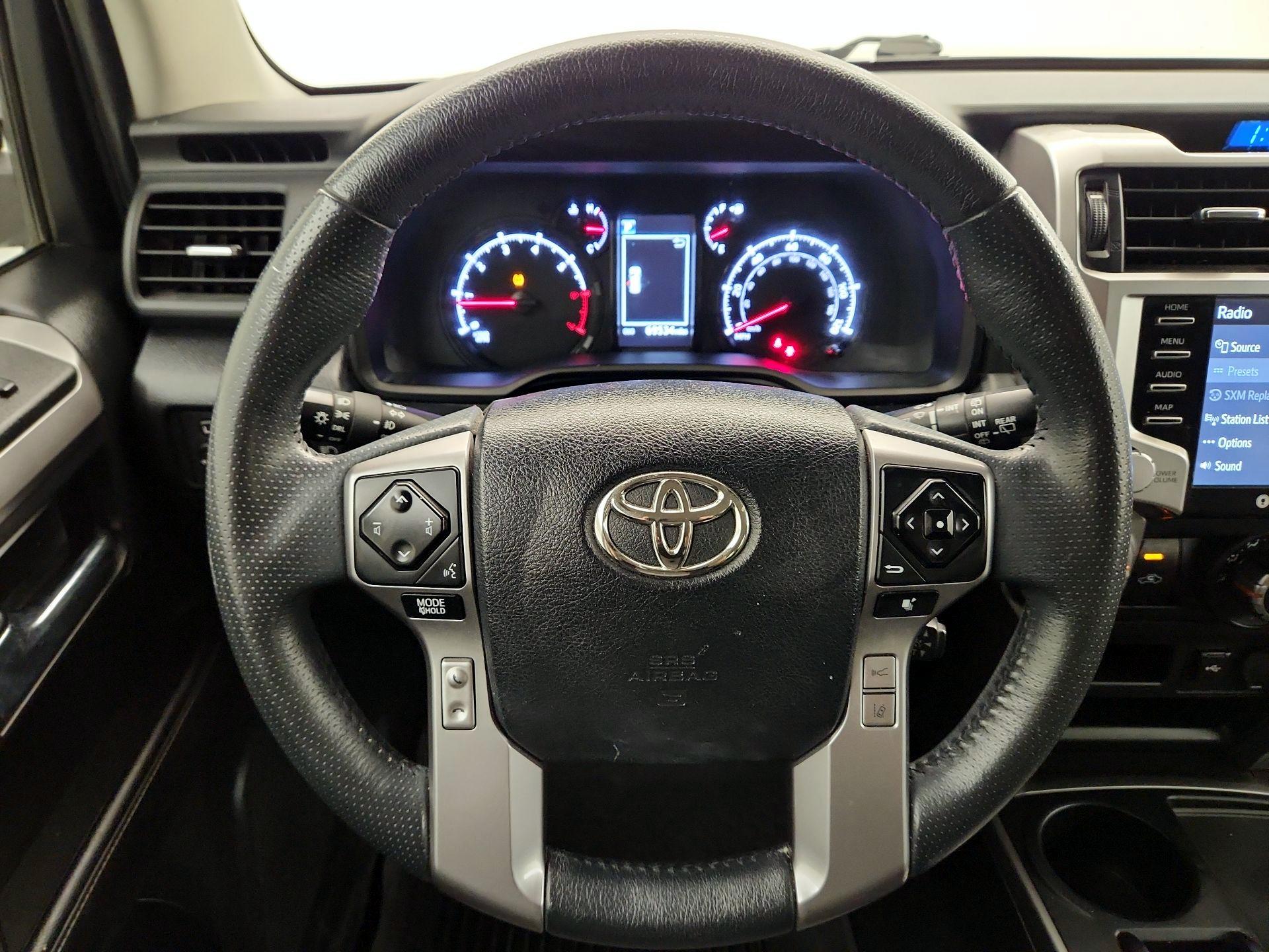 Thumbnail: 2022 Toyota 4Runner - 10