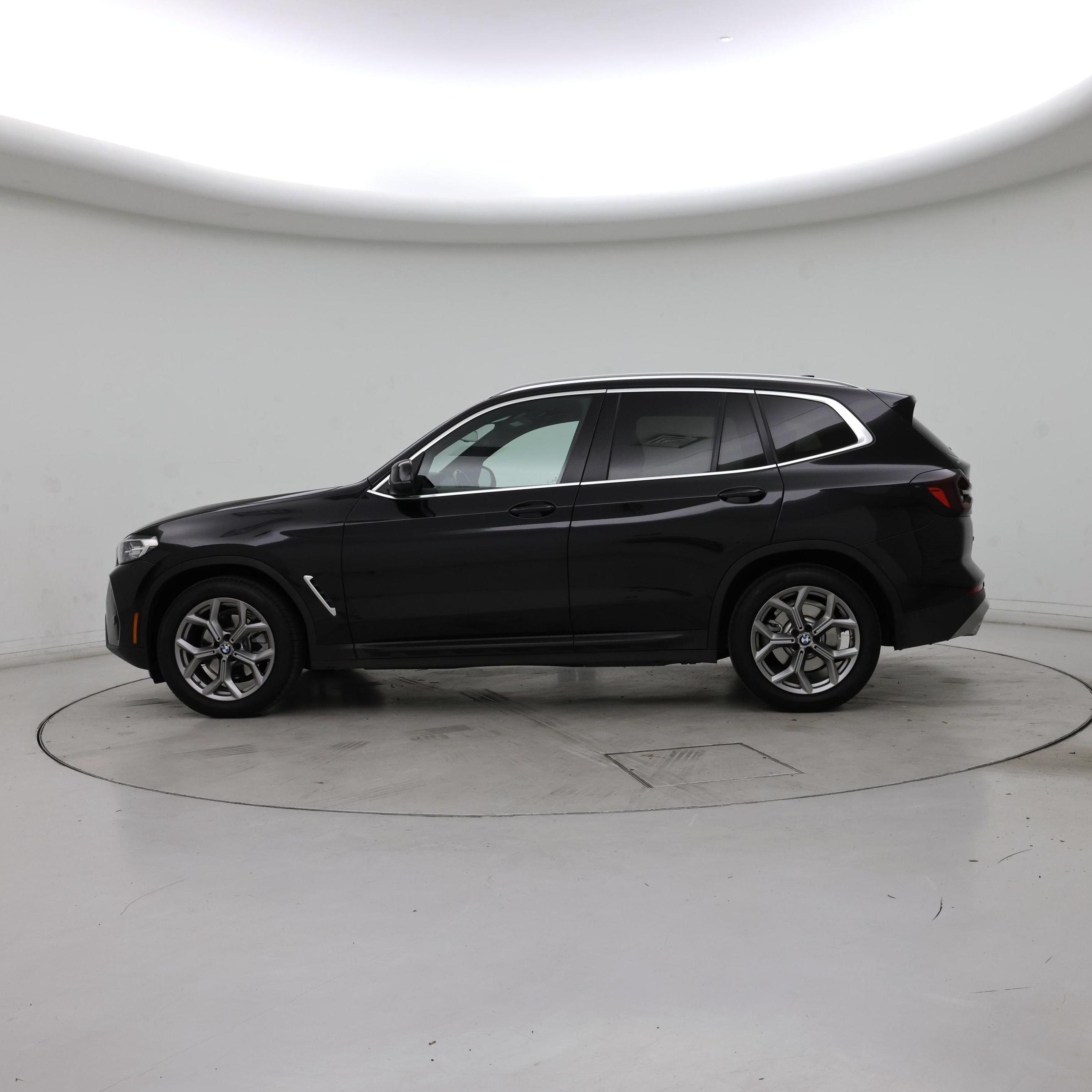 Thumbnail: 2023 BMW X3 - 3