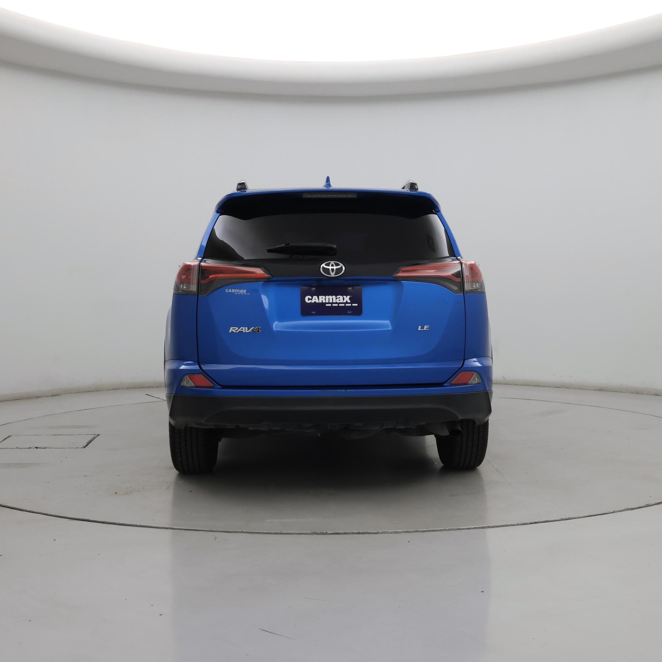 Thumbnail: 2018 Toyota RAV4 - 6