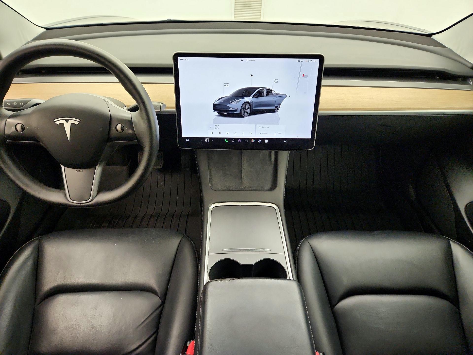 Thumbnail: 2022 Tesla Model 3 - 9