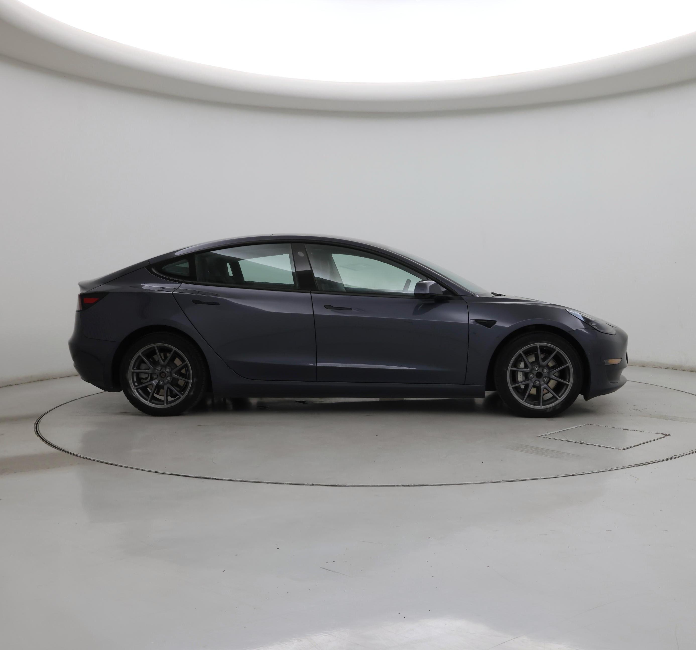 Thumbnail: 2022 Tesla Model 3 - 7