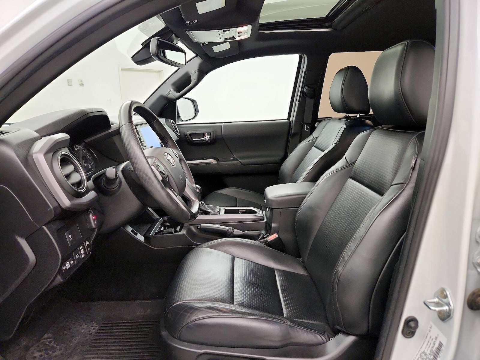 2021 Toyota Tacoma TRD Sport - Photo 12