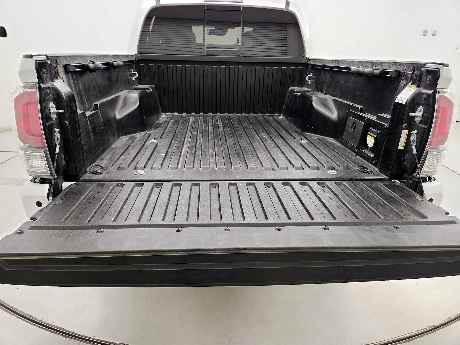 2021 Toyota Tacoma TRD Sport - Photo 24
