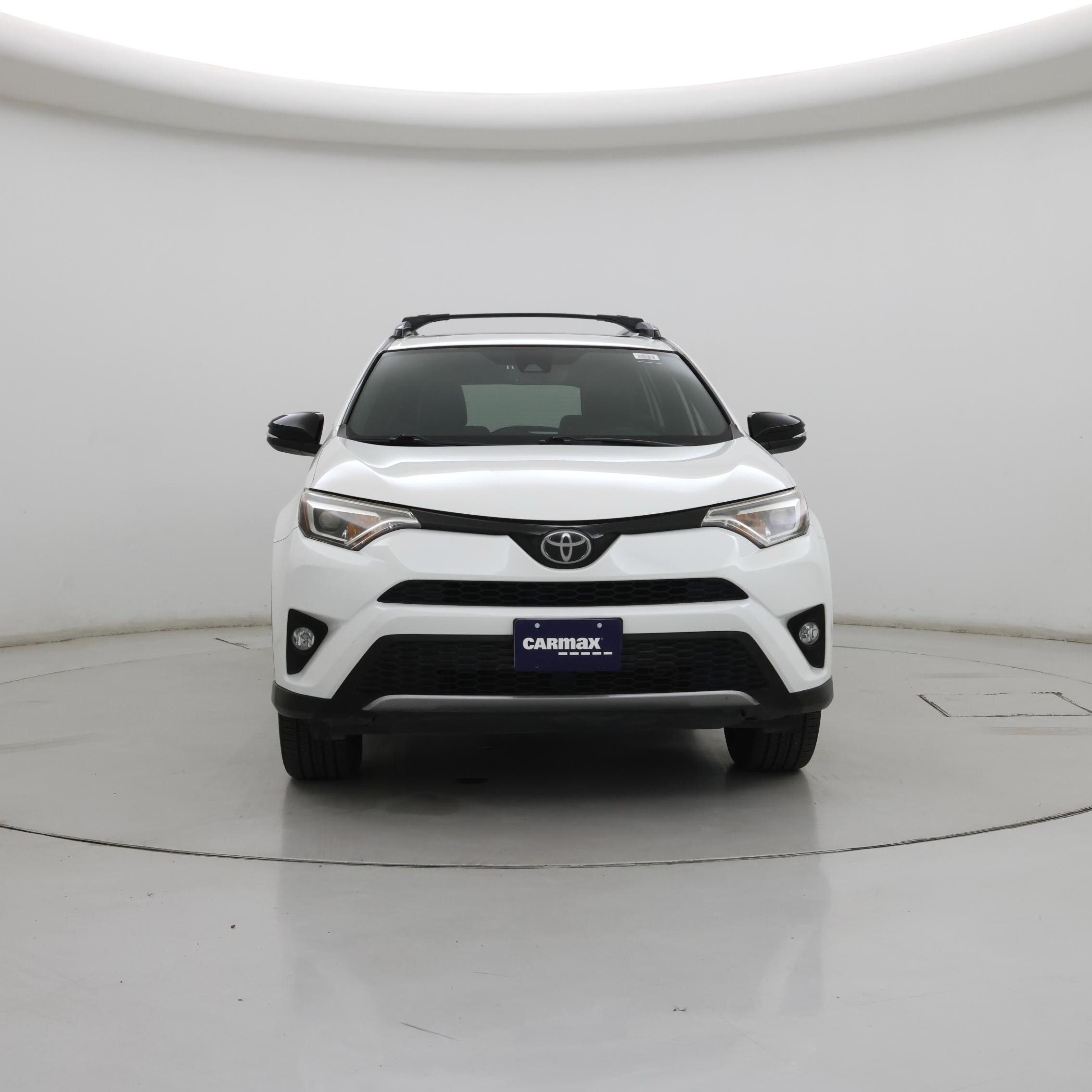 Thumbnail: 2018 Toyota RAV4 - 5