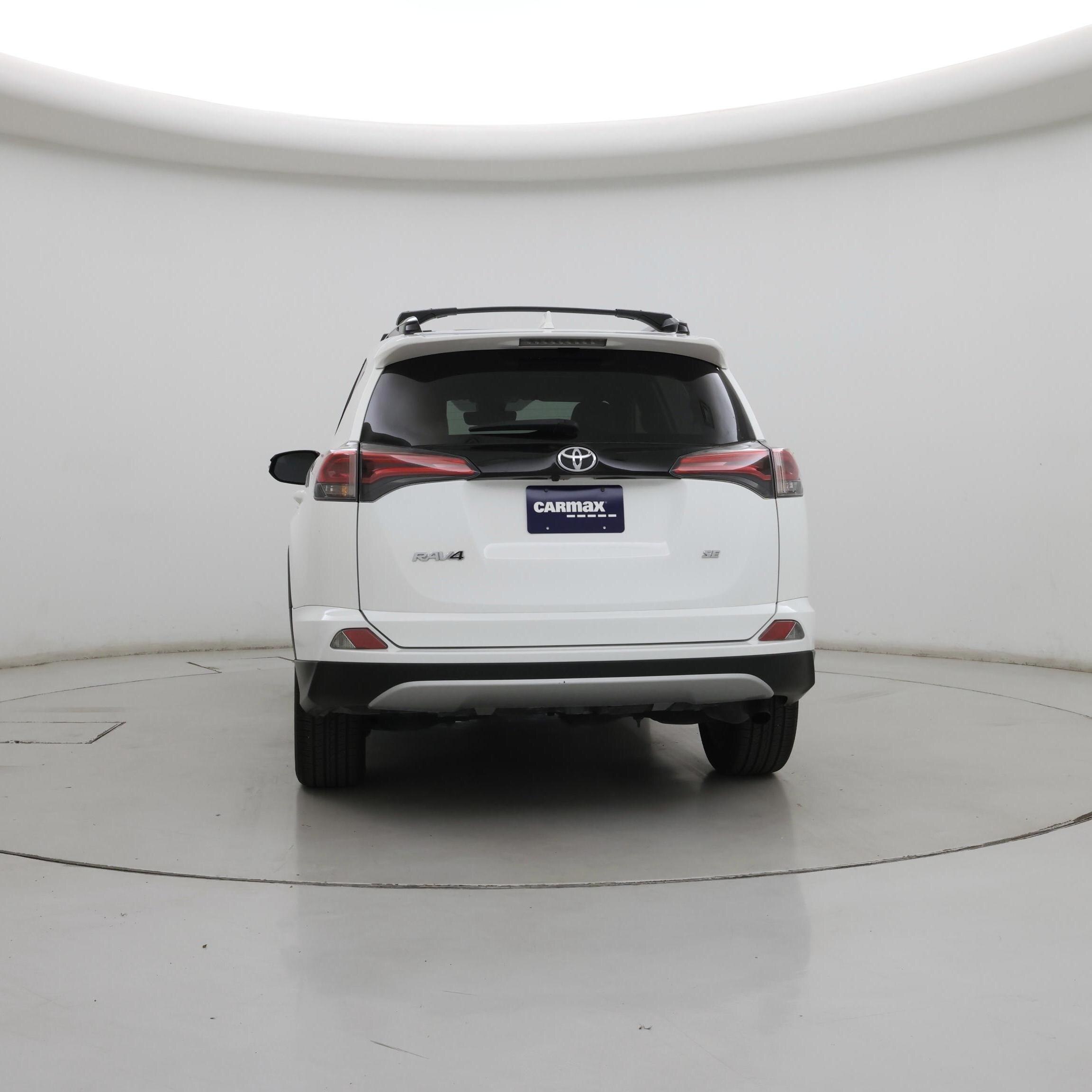 Thumbnail: 2018 Toyota RAV4 - 6