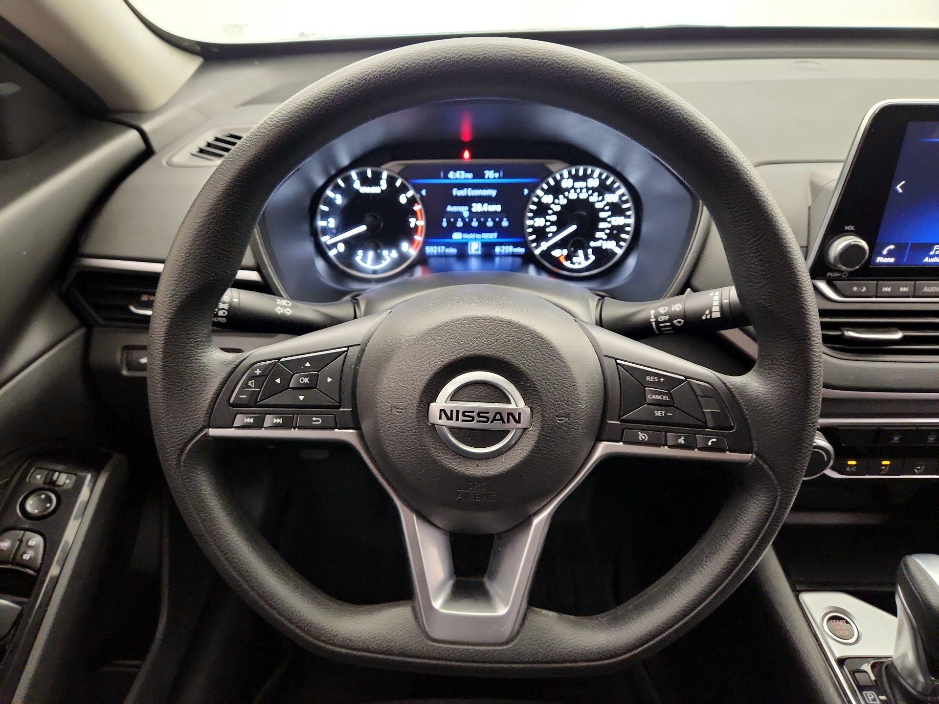 Thumbnail: 2021 Nissan Altima - 10