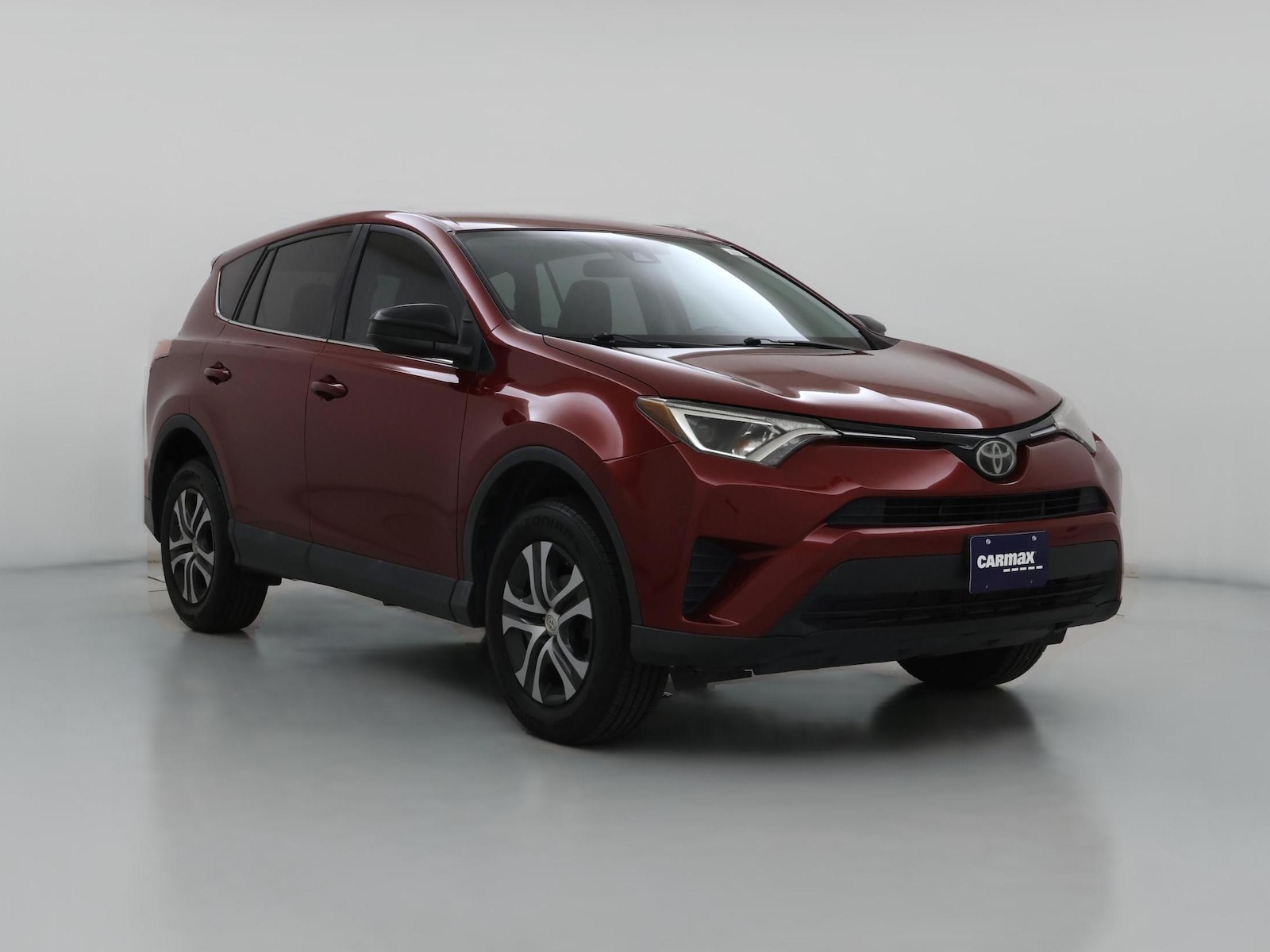2018 Toyota RAV4 LE - Photo 1