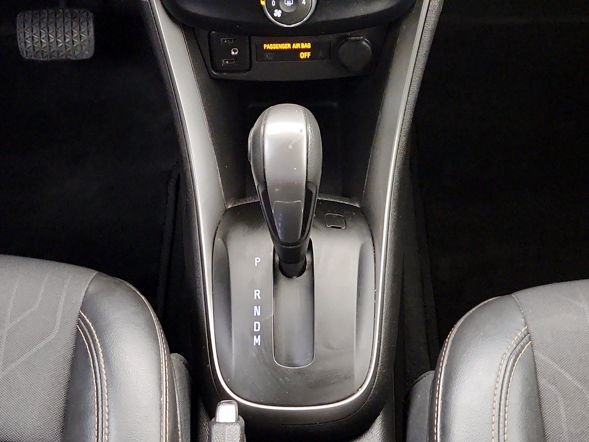 Thumbnail: 2020 Chevrolet Trax - 17