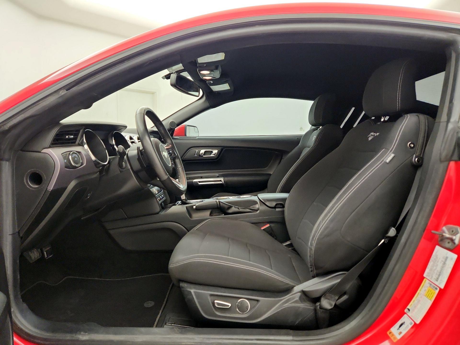 Thumbnail: 2016 Ford Mustang - 11