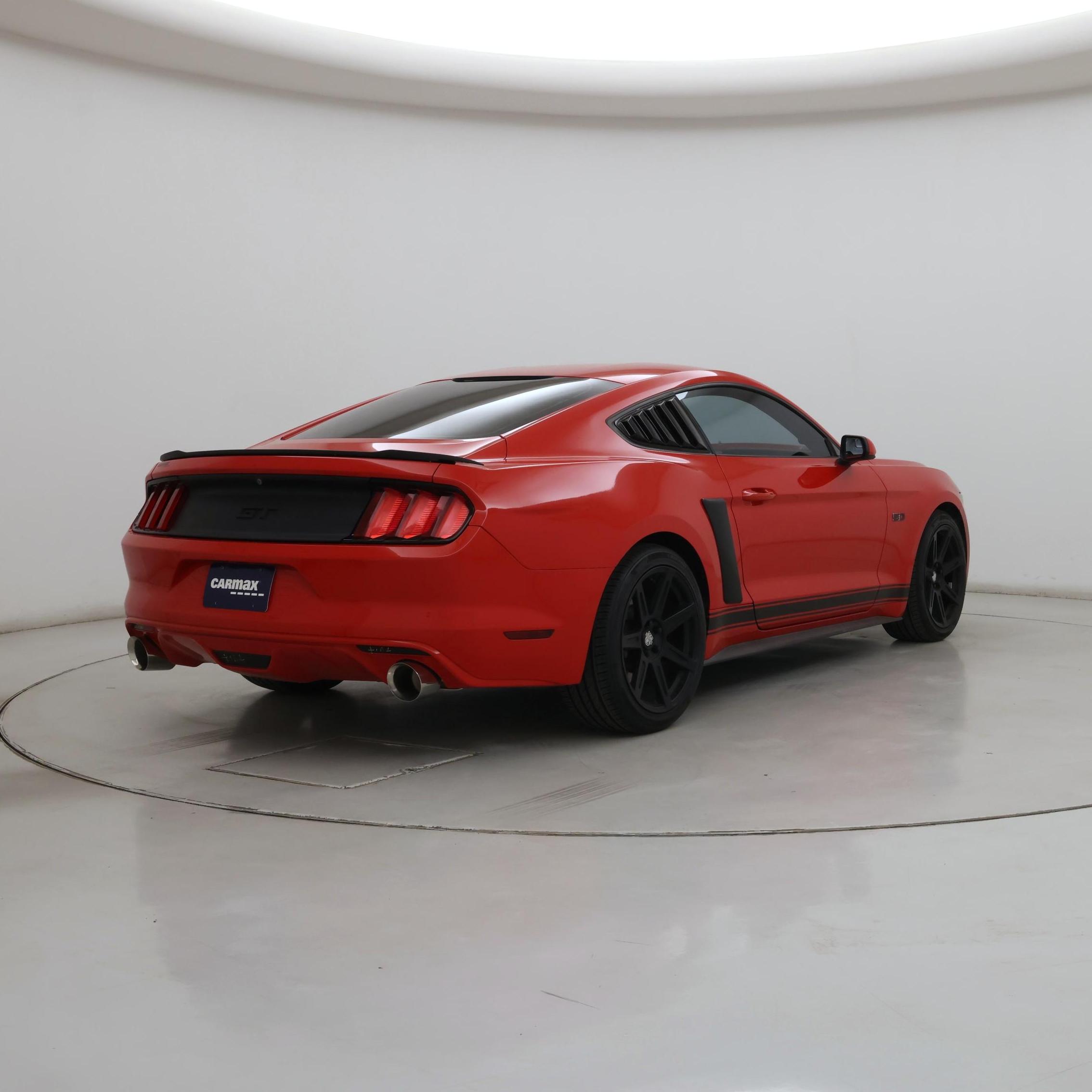 Thumbnail: 2016 Ford Mustang - 8