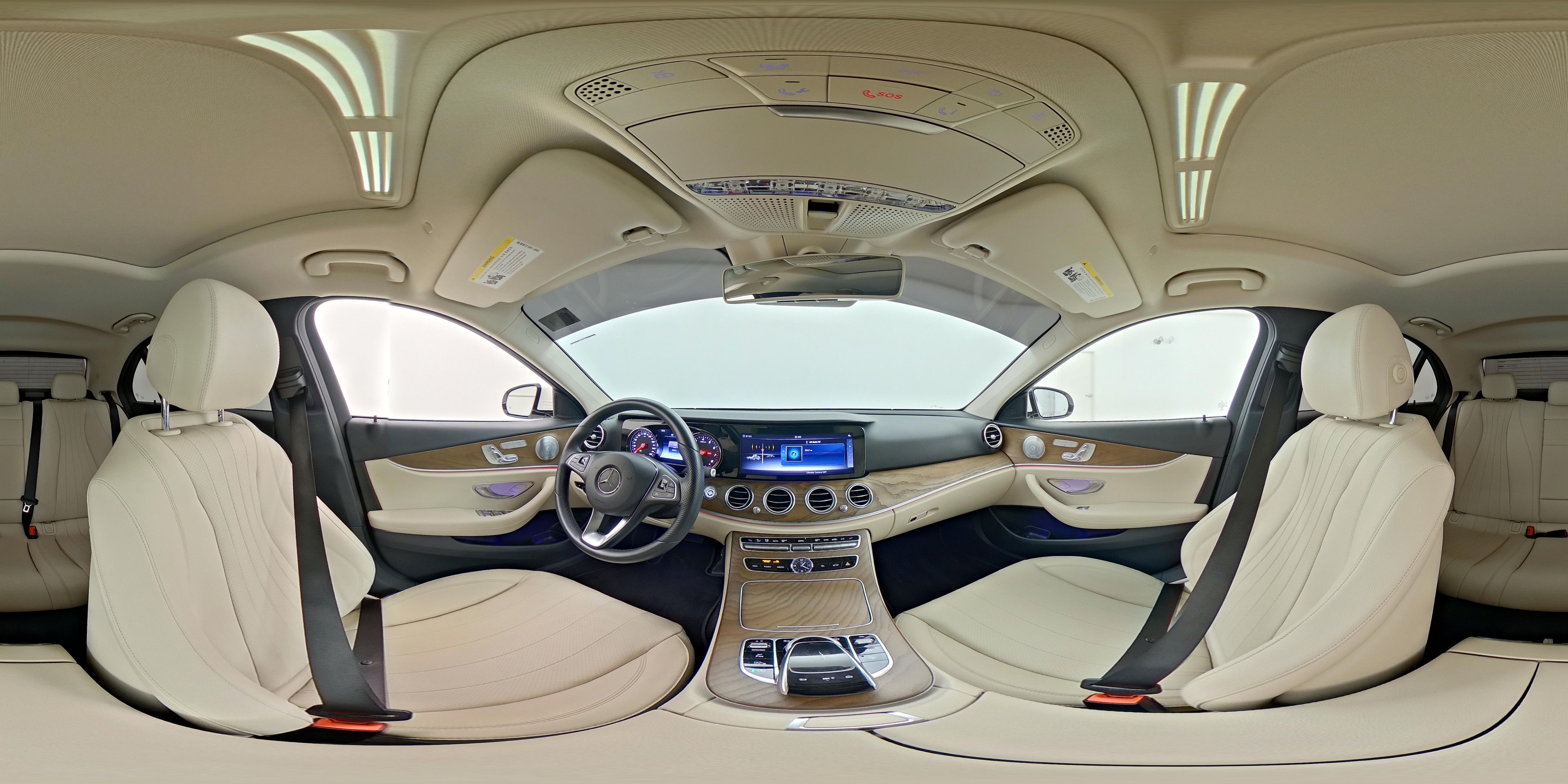 2018 Mercedes-Benz E-Class E300 - Photo 27