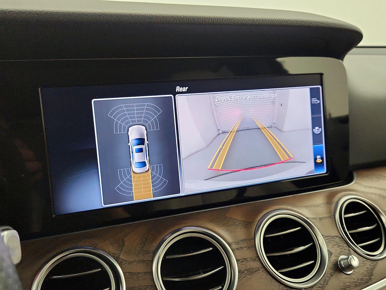 2018 Mercedes-Benz E-Class E300 - Photo 16