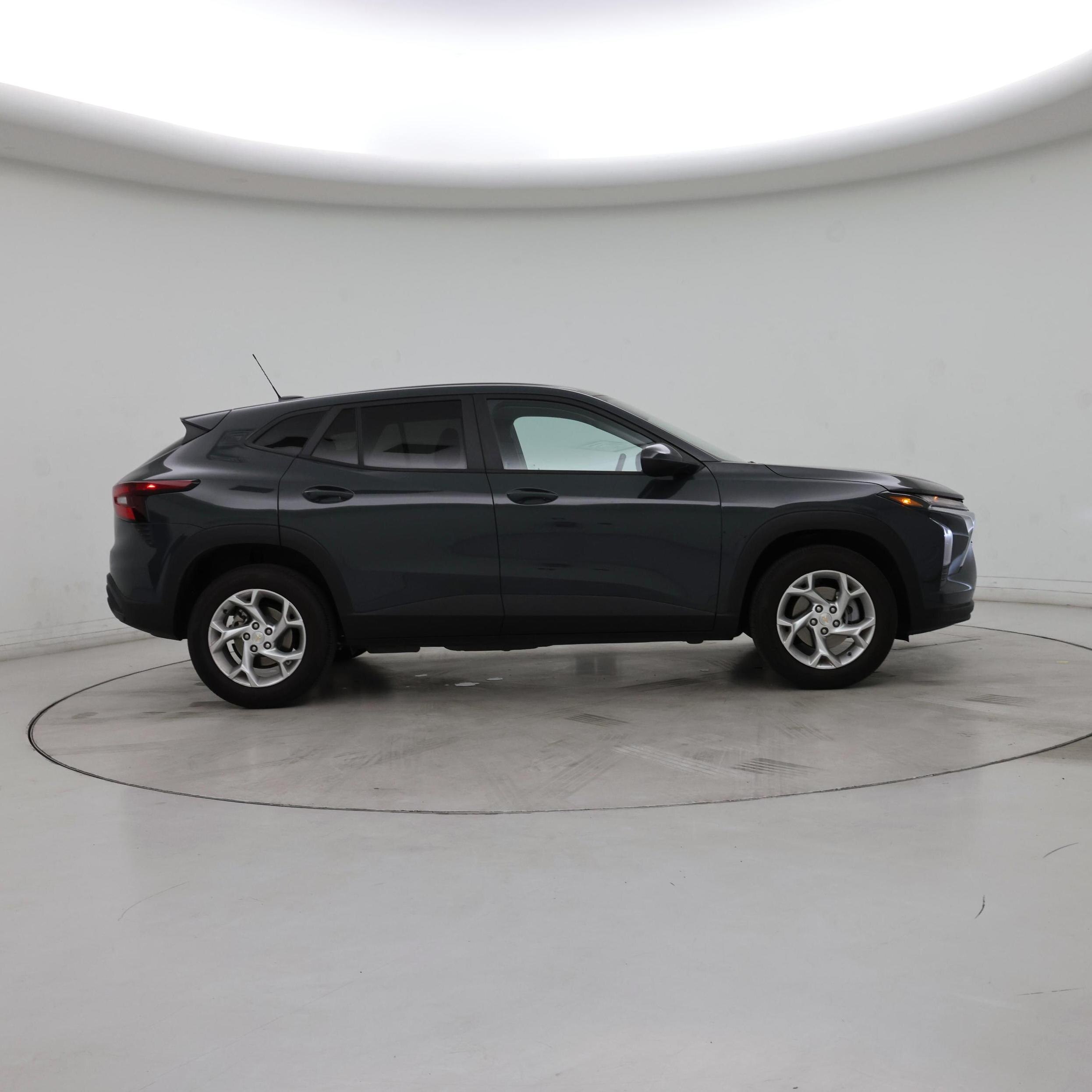Thumbnail: 2025 Chevrolet Trax - 7