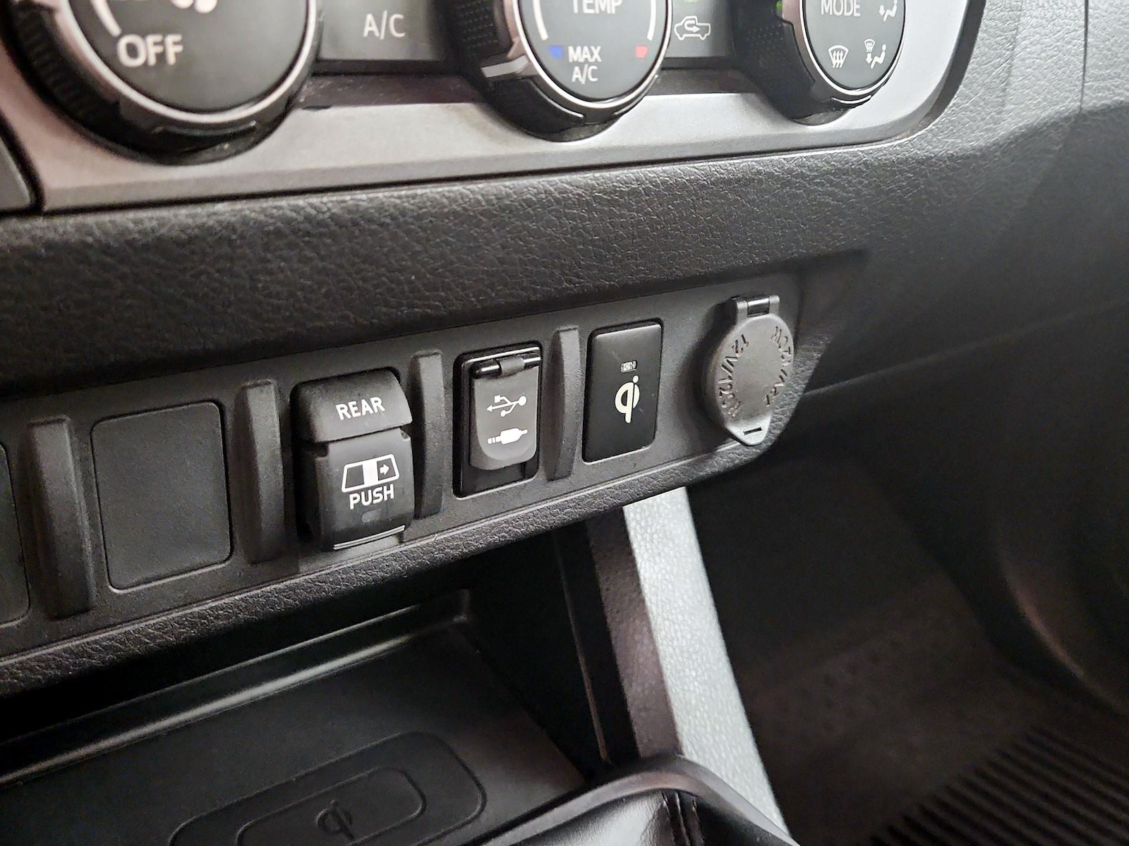 2019 Toyota Tacoma TRD Off Road - Photo 18