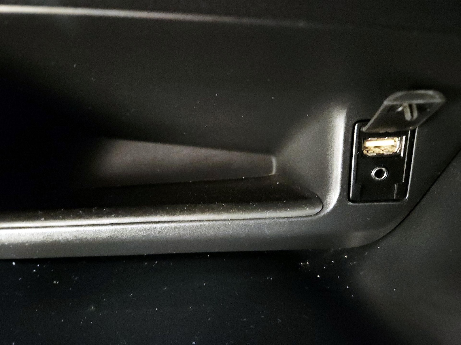 2018 Toyota C-HR XLE Premium - Photo 19