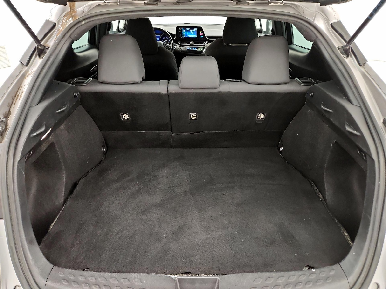 2018 Toyota C-HR XLE Premium - Photo 21