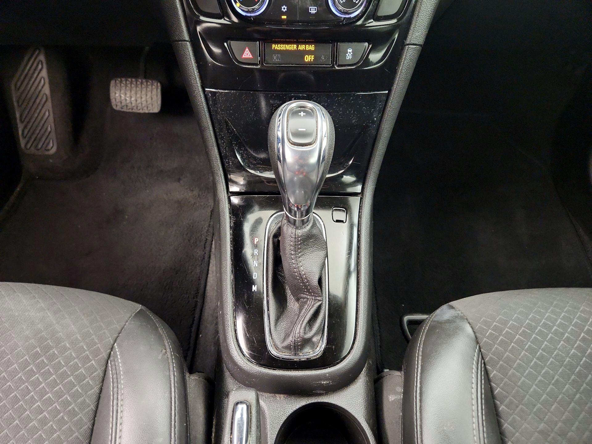 Thumbnail: 2018 Buick Encore - 16