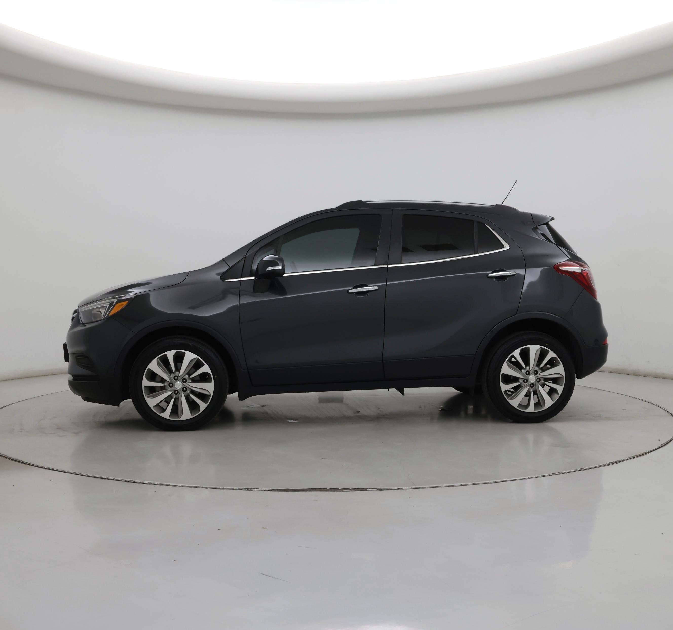 Thumbnail: 2018 Buick Encore - 3
