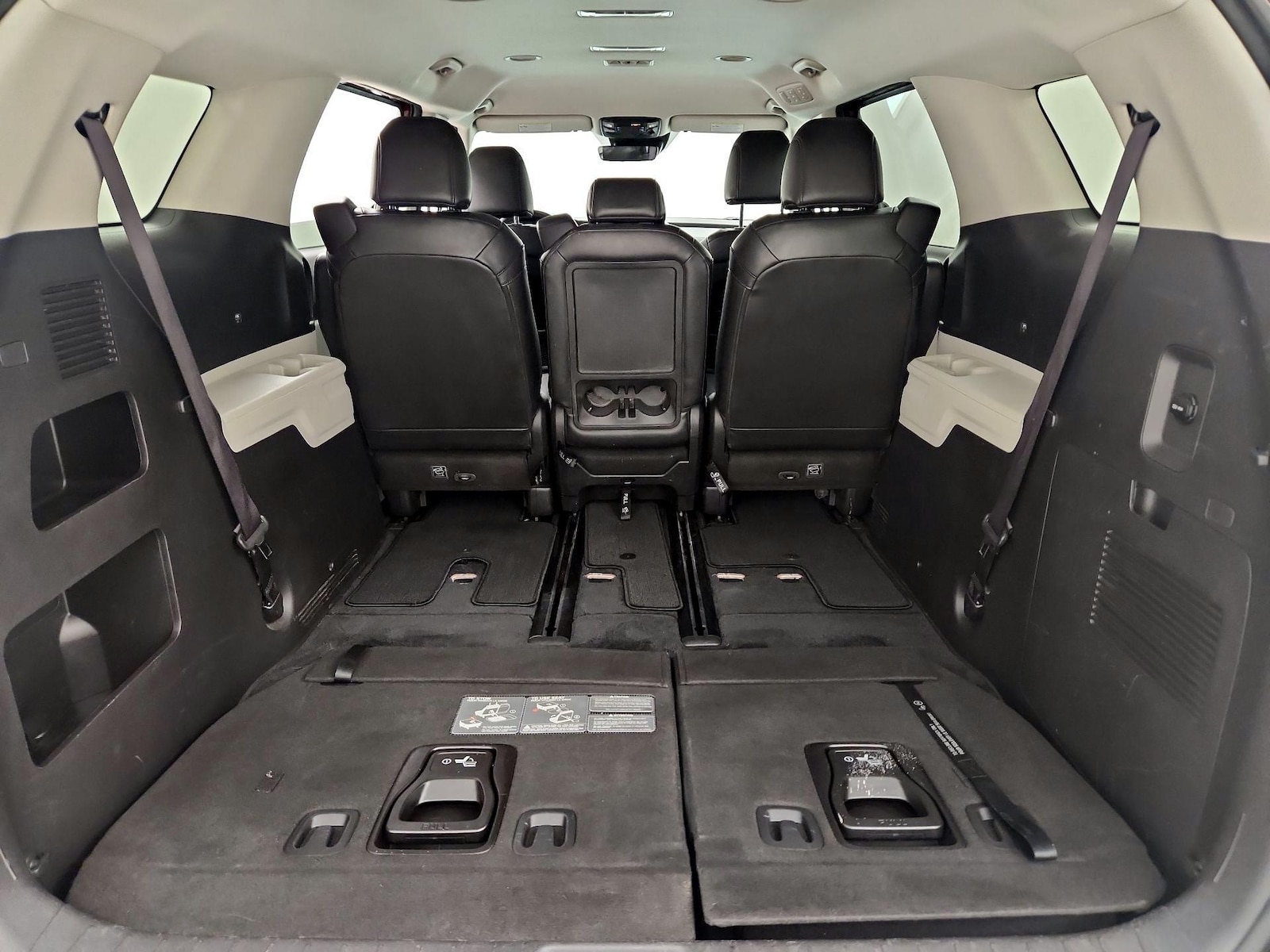 2023 Kia Carnival LX Seat Pkg - Photo 22