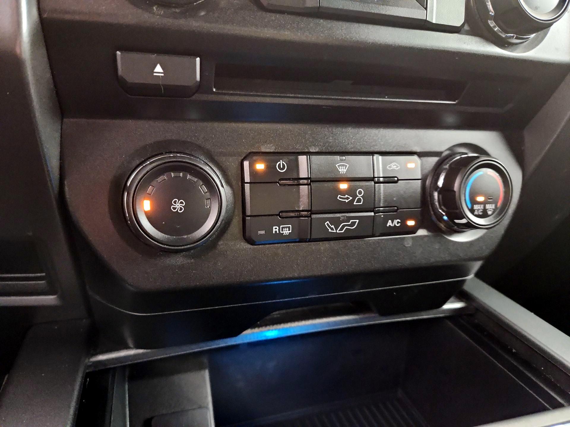Thumbnail: 2017 Ford F-150 - 16