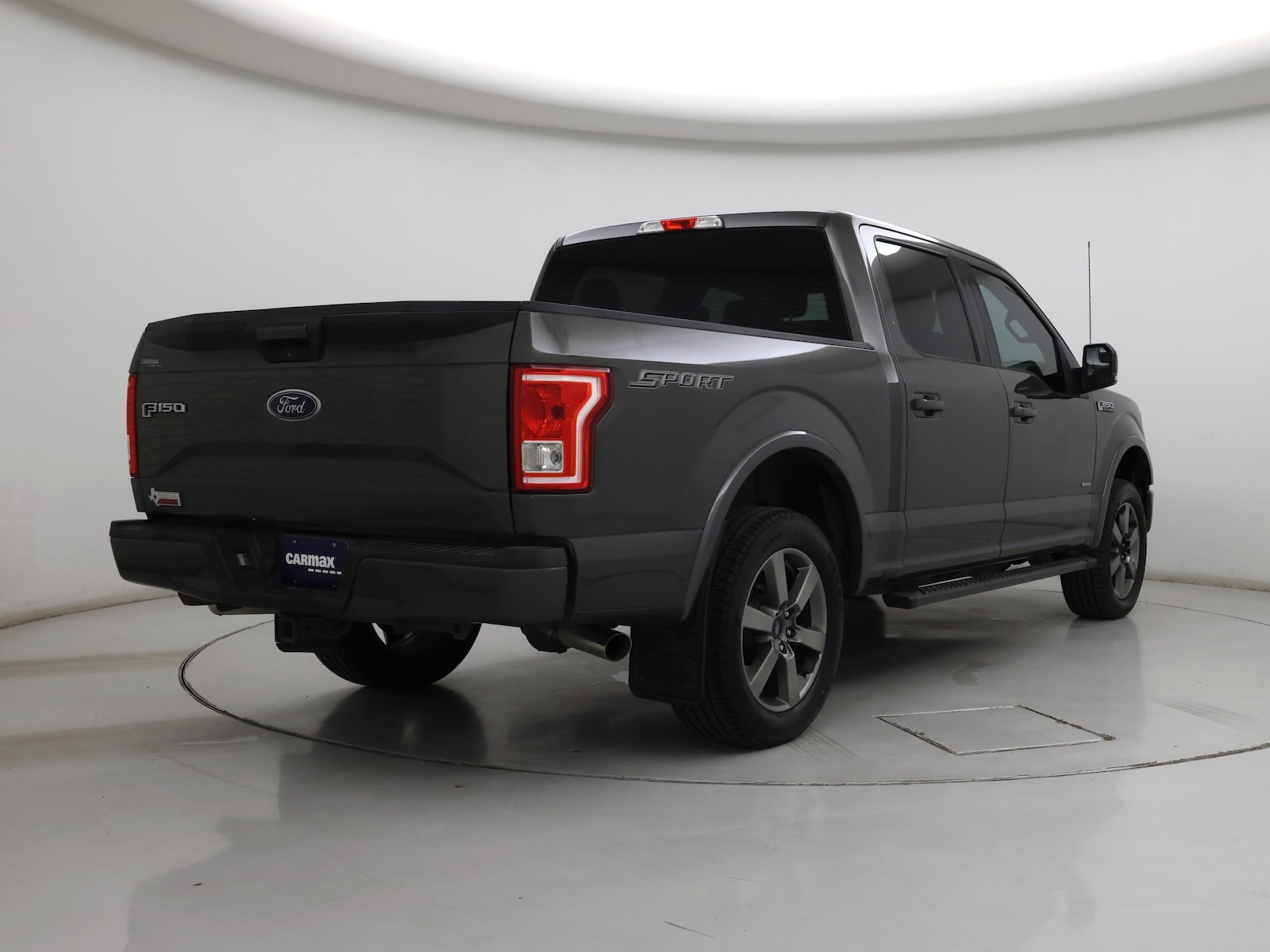 2017 Ford F-150 XLT - Photo 9