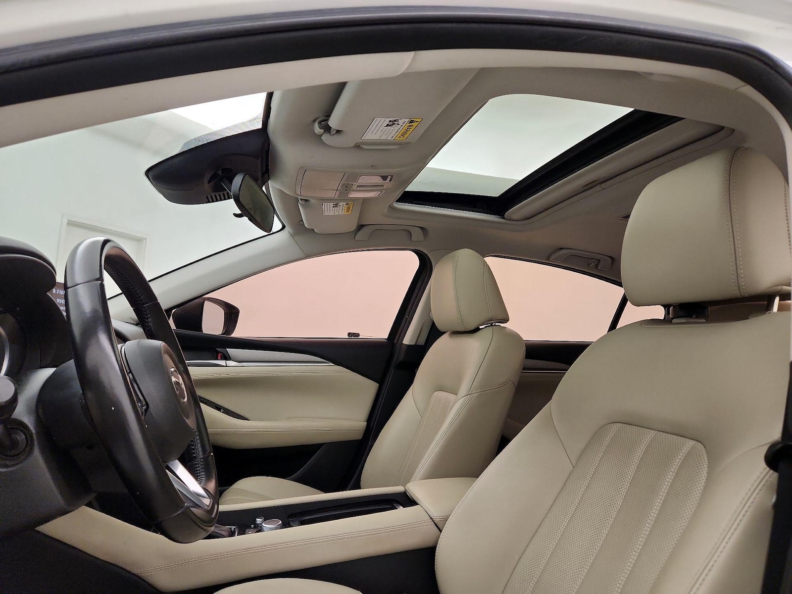 Sunroof(s) & Overhead Airbags