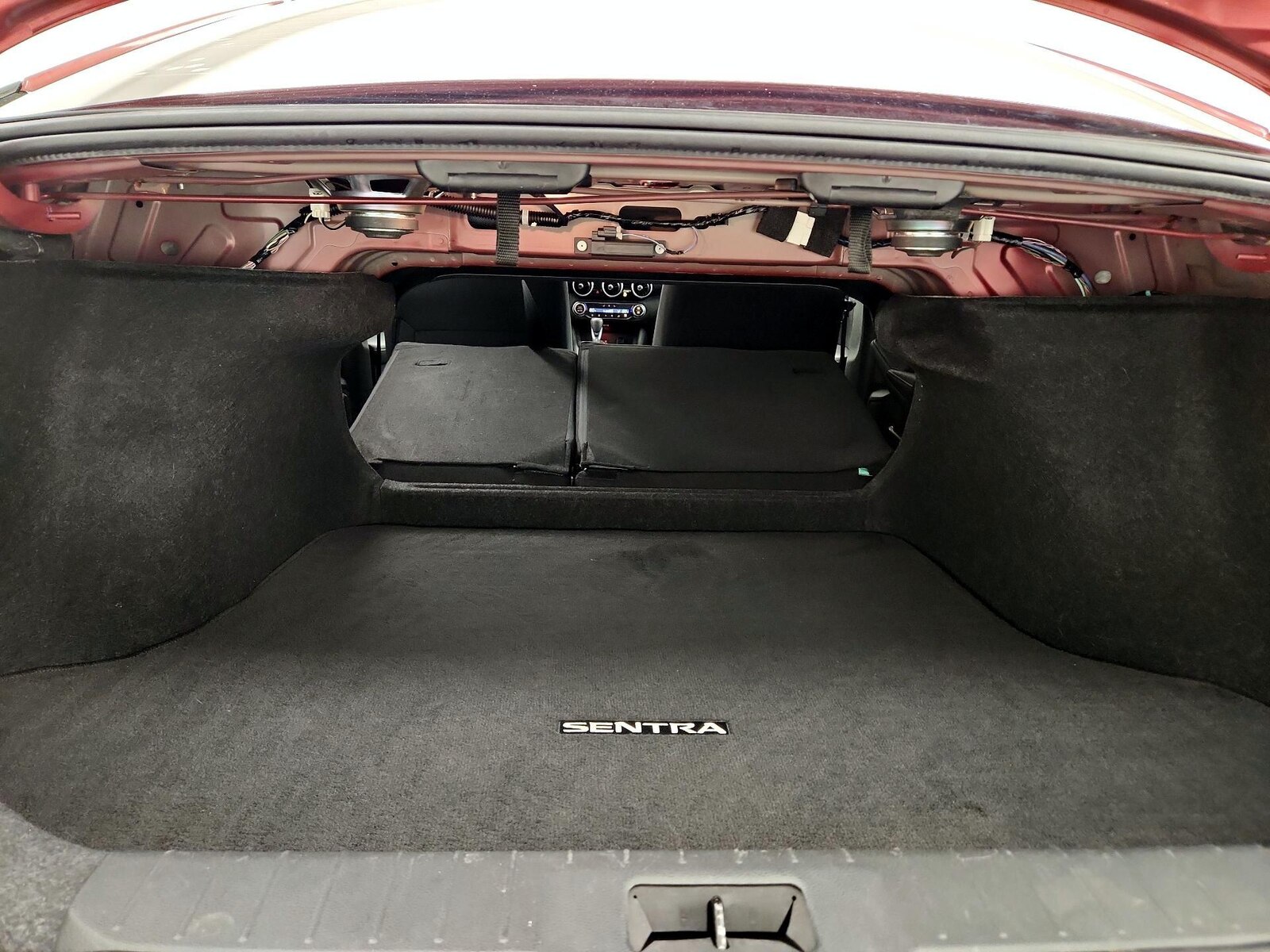 2023 Nissan Sentra SV - Photo 22