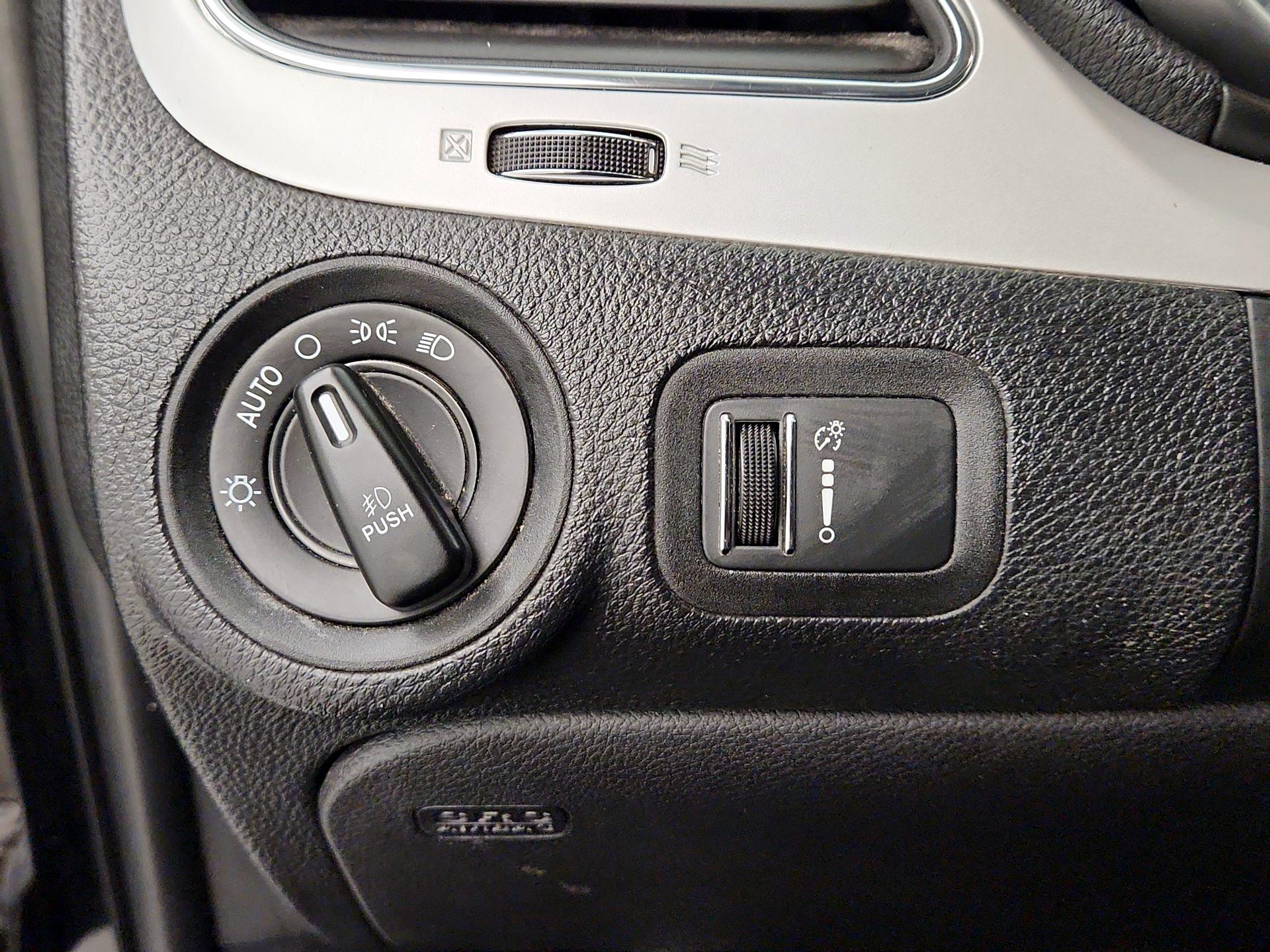 Thumbnail: 2019 Dodge Journey - 13