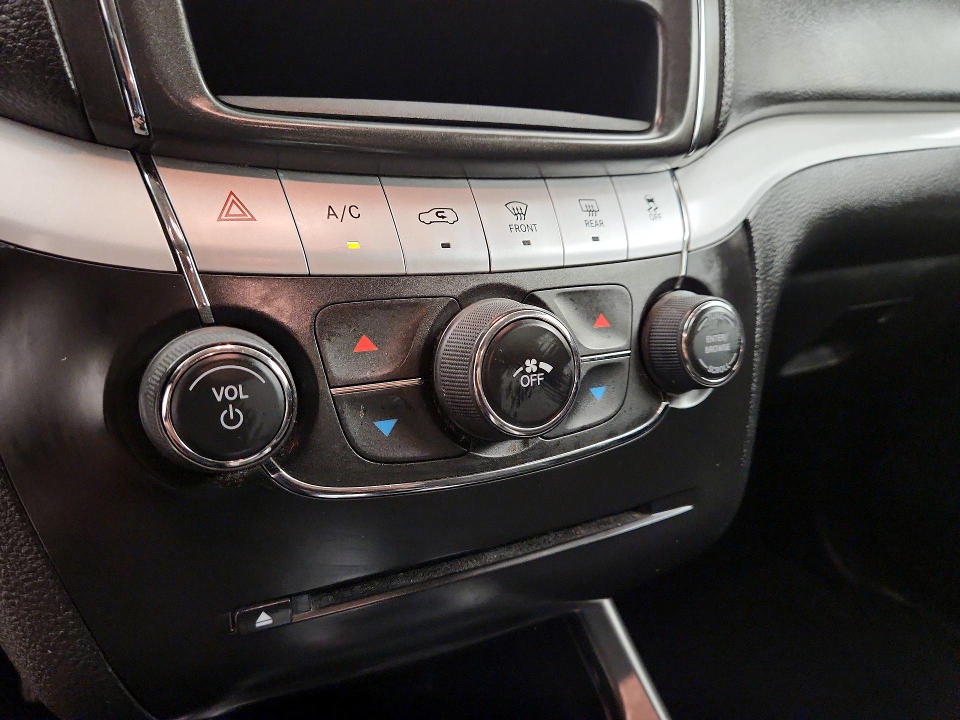 Thumbnail: 2019 Dodge Journey - 16