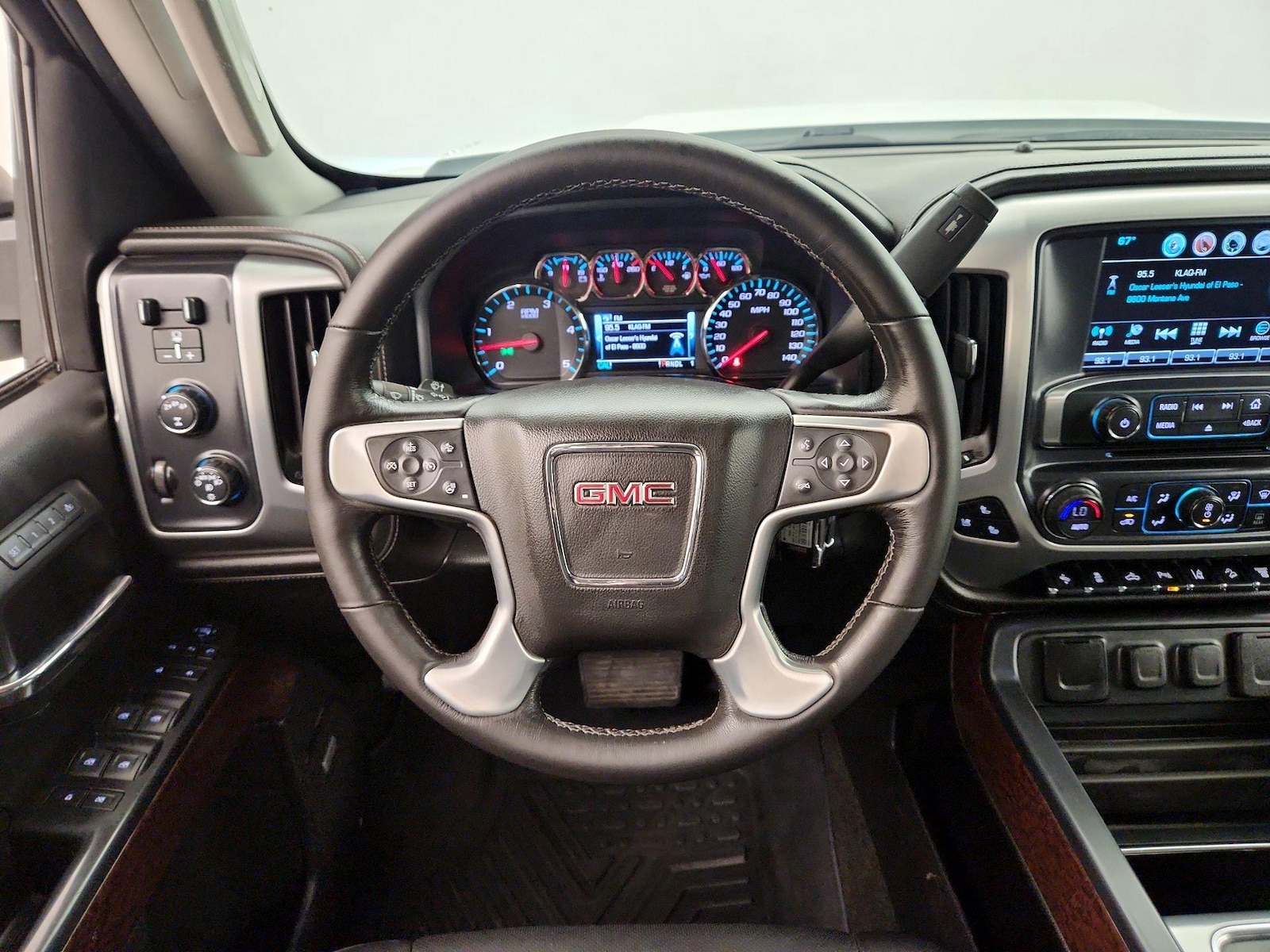 2018 GMC Sierra 2500HD SLT - Photo 11