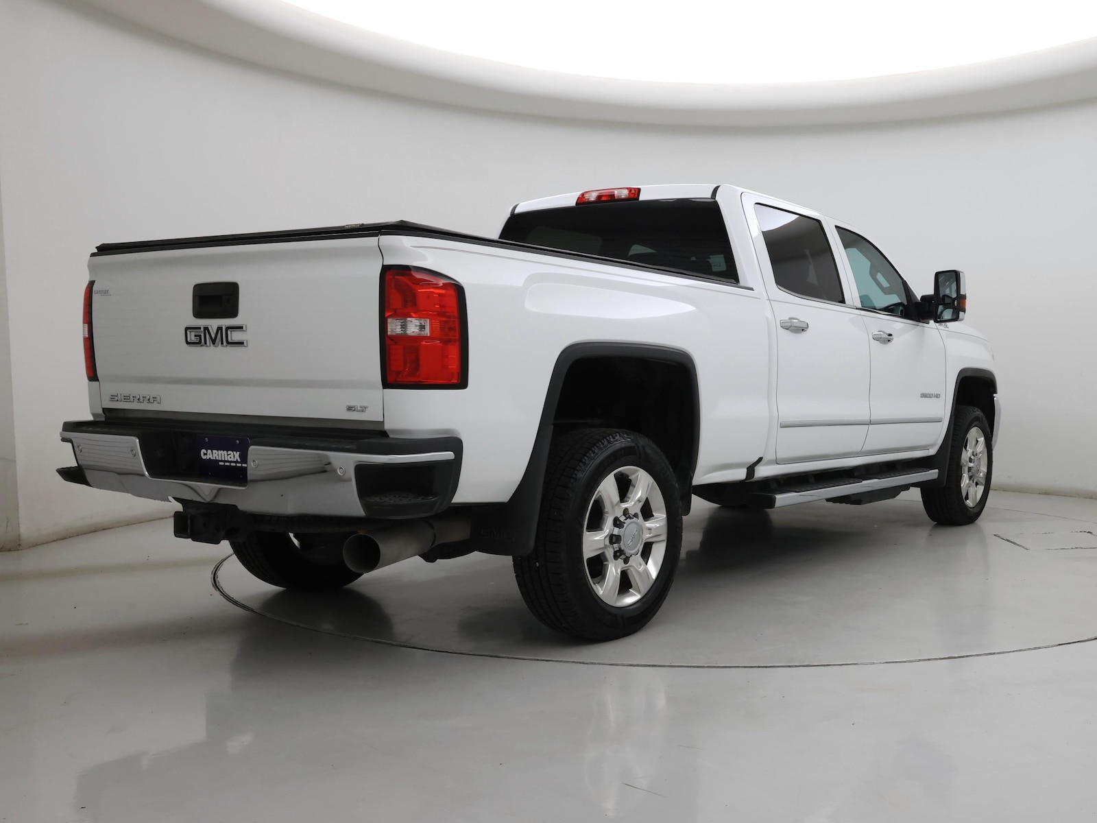 2018 GMC Sierra 2500HD SLT - Photo 9