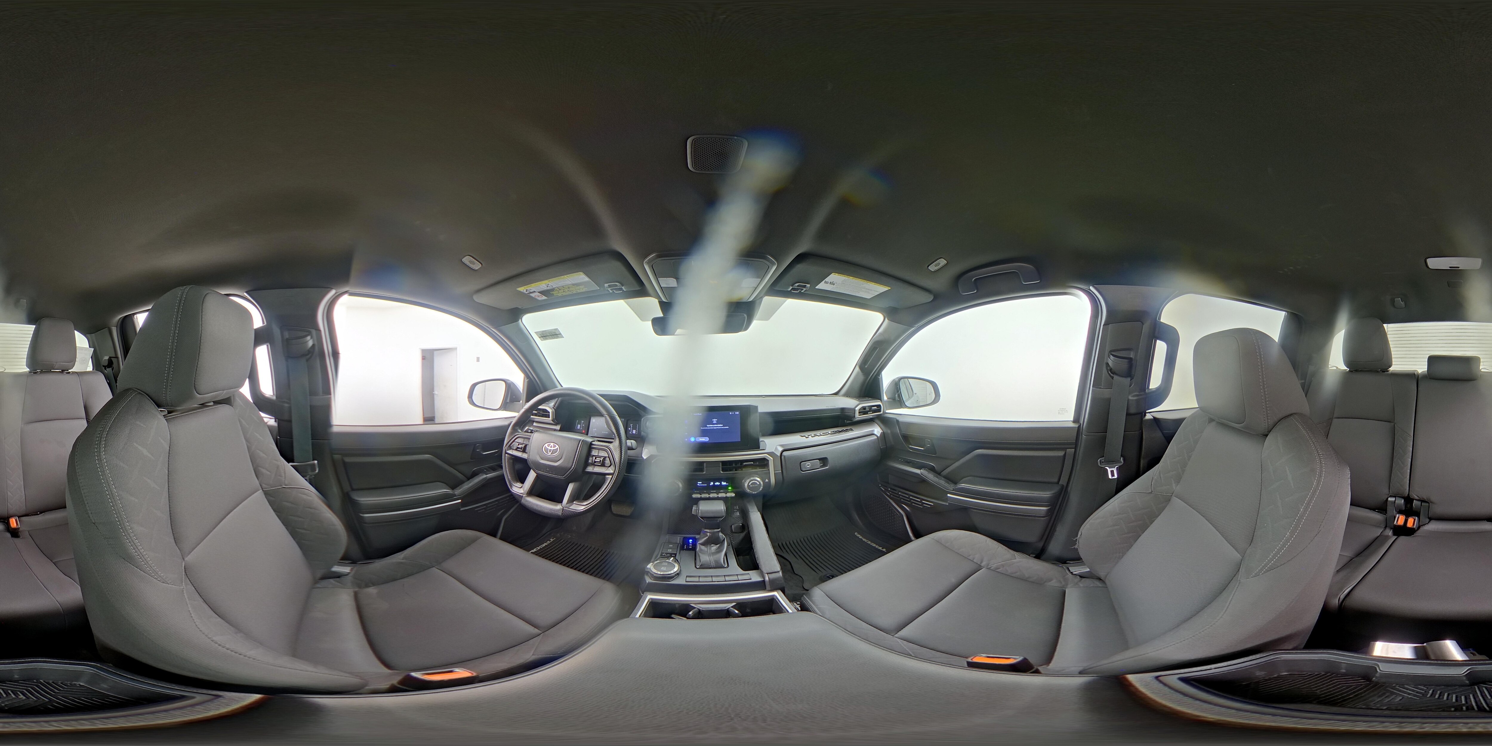 2025 Toyota Tacoma SR5 - Photo 24