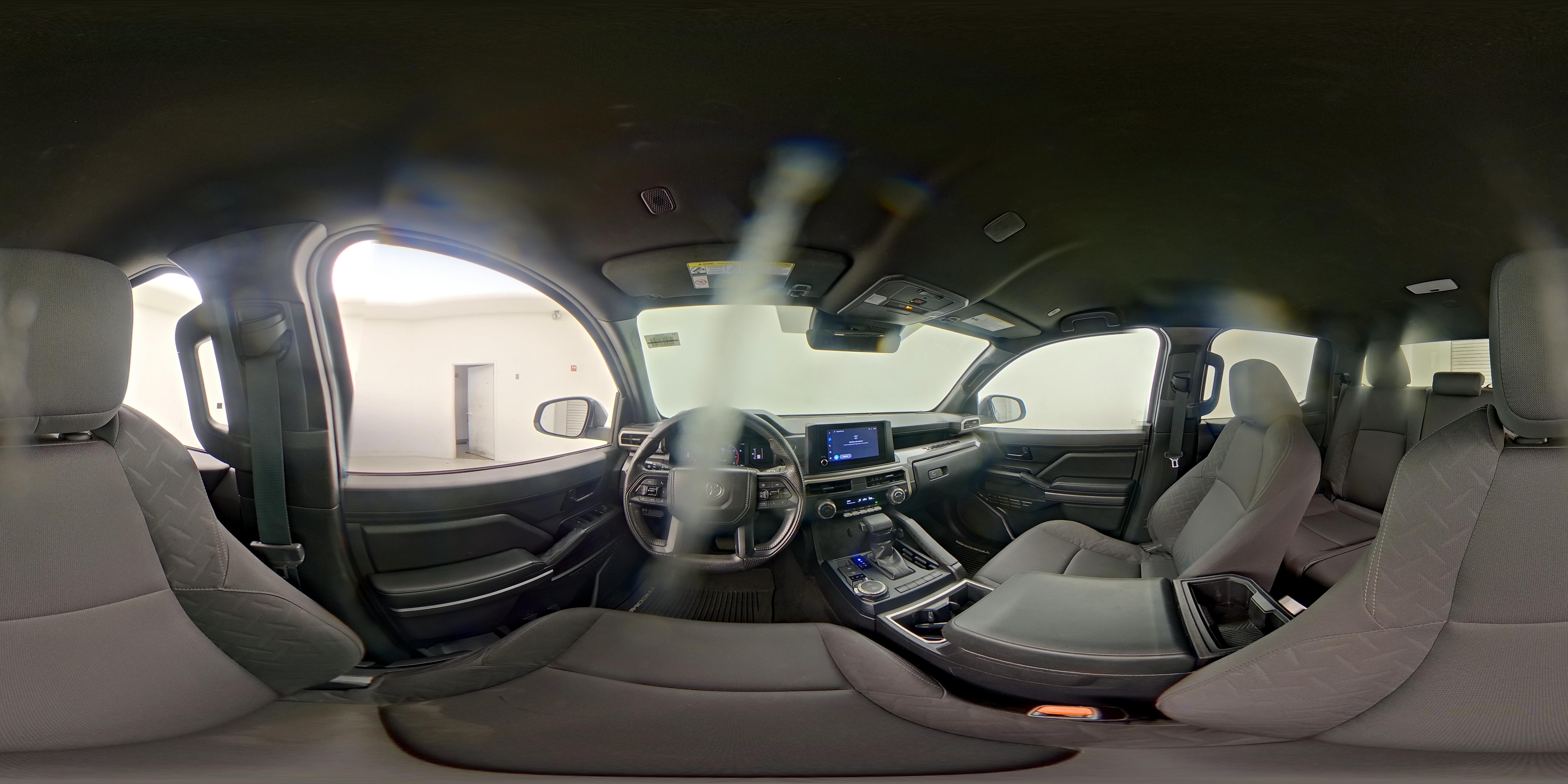 2025 Toyota Tacoma SR5 - Photo 26