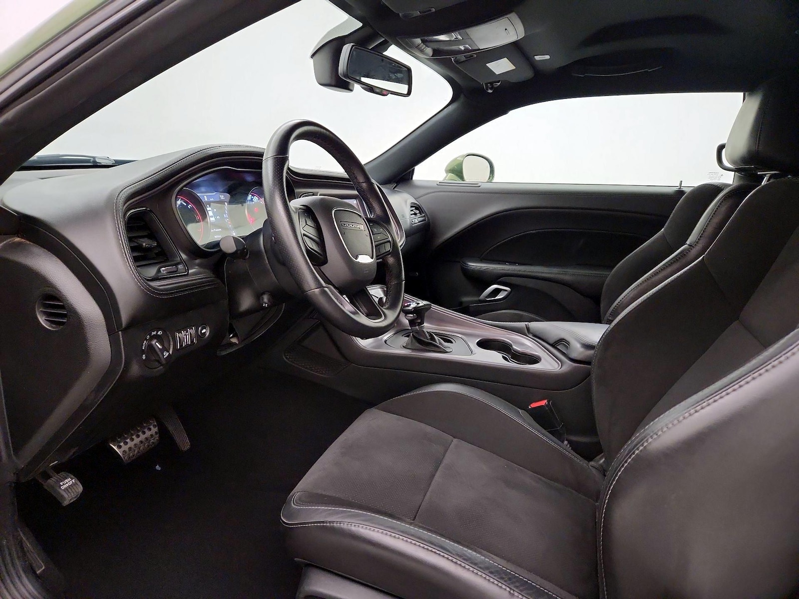 2023 Dodge Challenger R/T - Photo 12